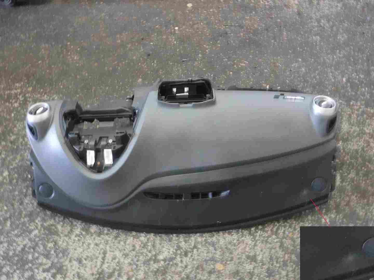 Renault Clio MK4 2013-2019 GT Sport Main Dashboard + Passenger Airbag 985258554R