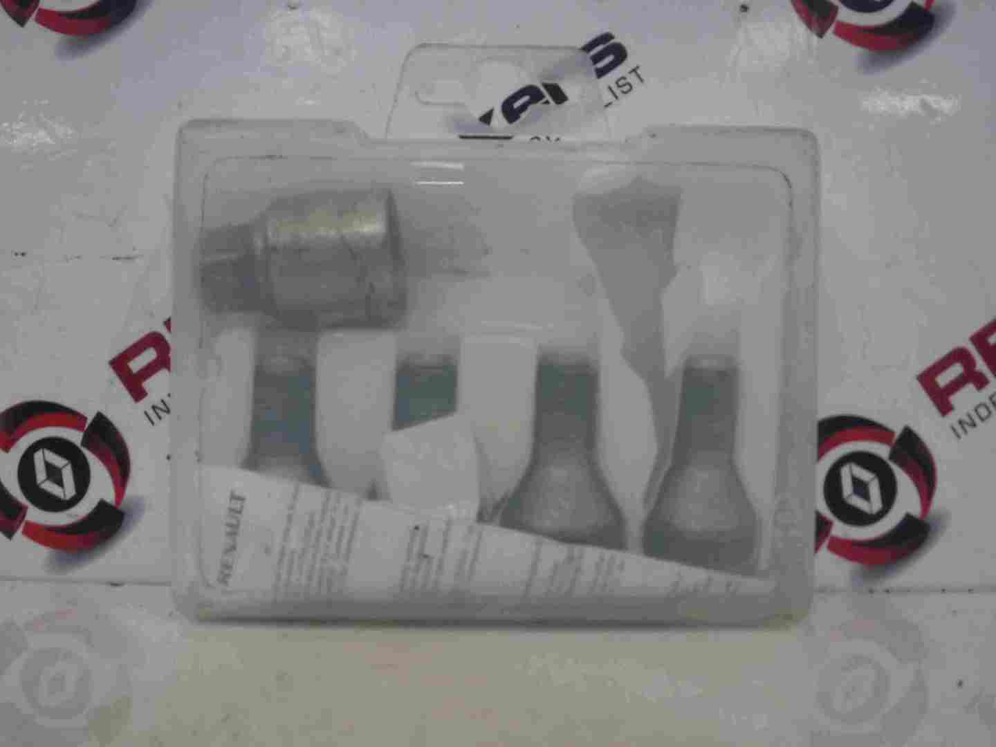 RENAULT CLIO MK4 20122019 LOCKING WHEEL NUT SET 7711239110 Car