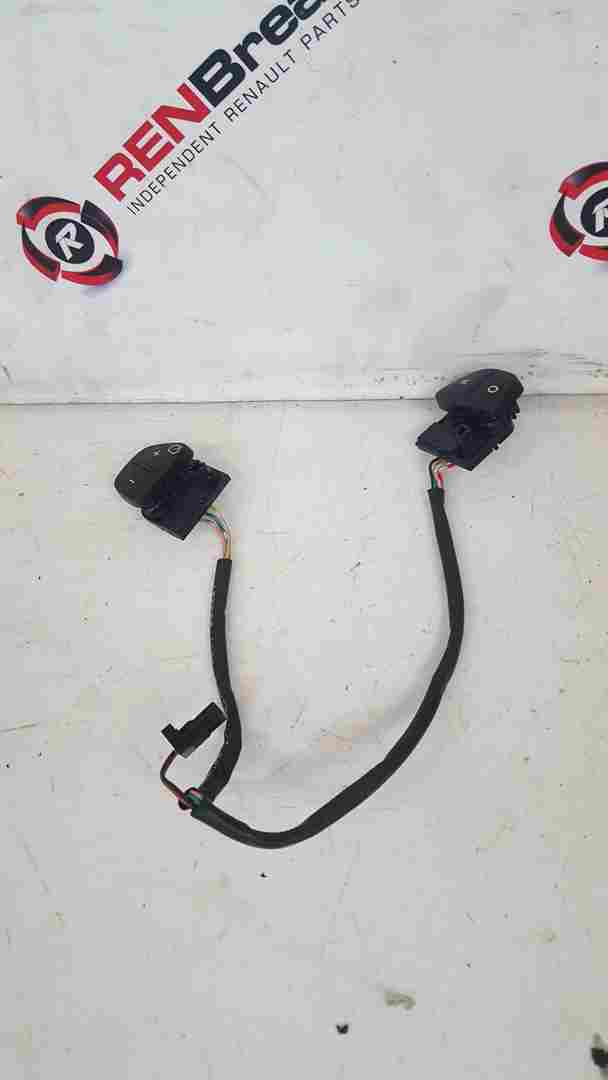 Renault Clio MK4 2013-2019 Multifunction Steering Wheel Cruise Control Buttons