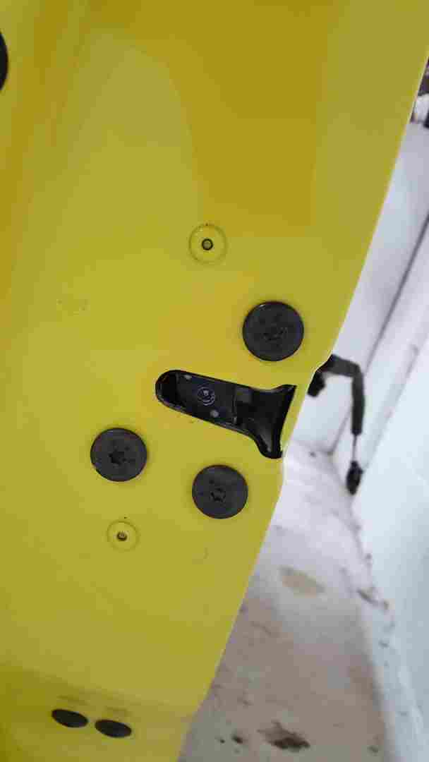 Thumb 6 Renault Clio MK4 2013-2019 Passenger NSF Front Door Yellow Ovenw