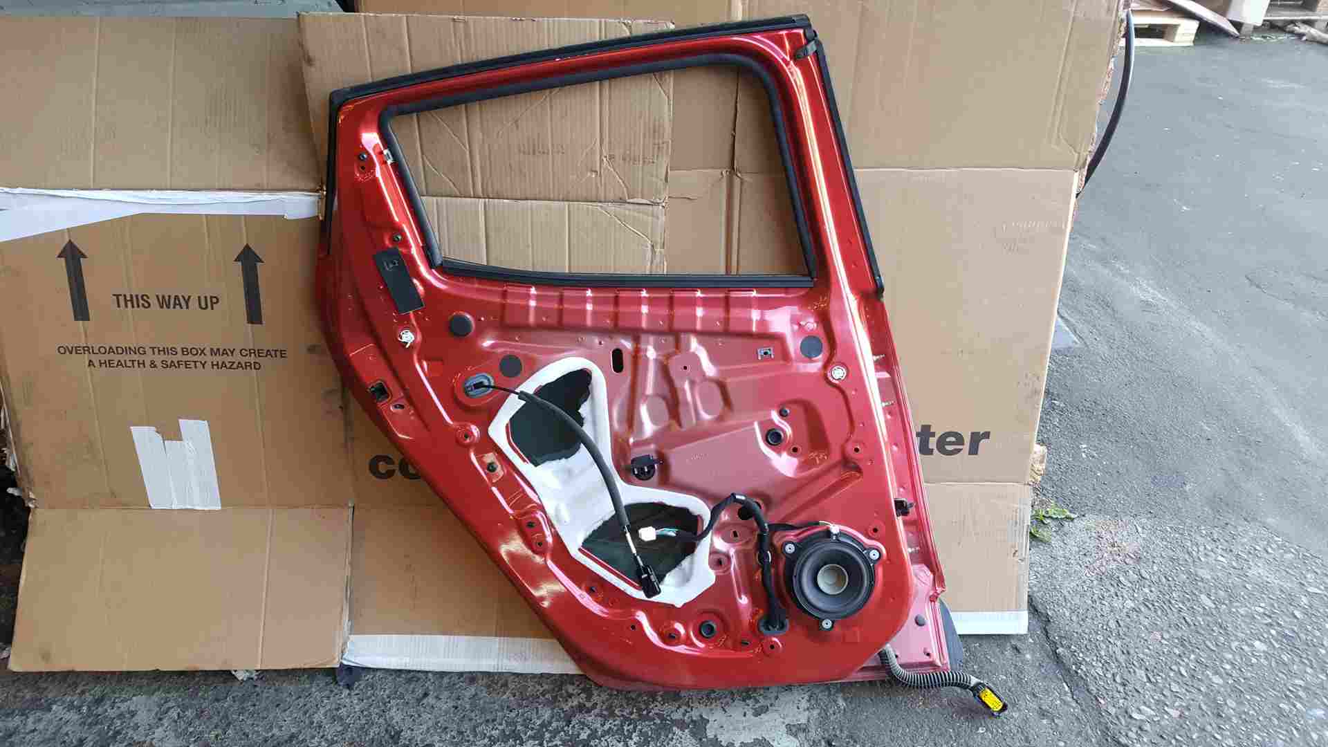 Thumb 4 Renault Clio MK4 2013-2019 Passenger NSR Rear Door RED Tennp 5Door 