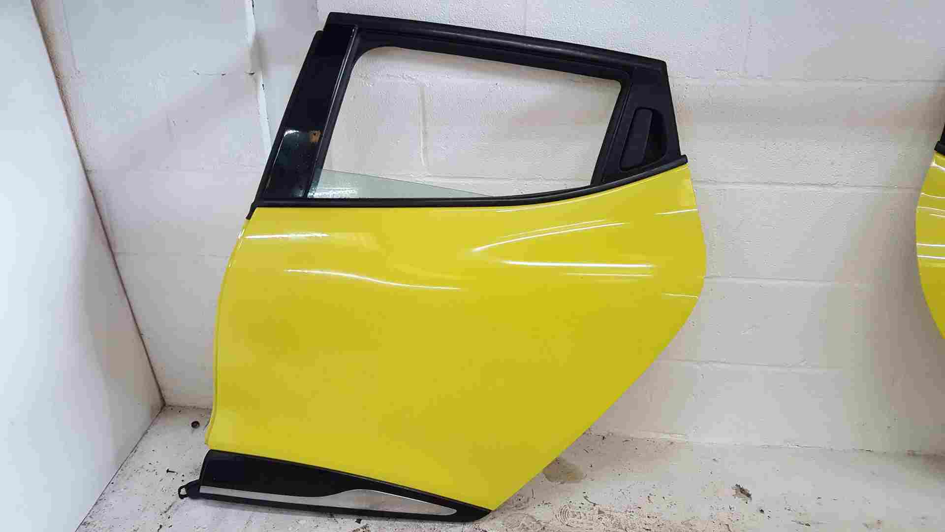 Thumb 2 Renault Clio MK4 2013-2019 Passenger NSR Rear Door Yellow Ovenw
