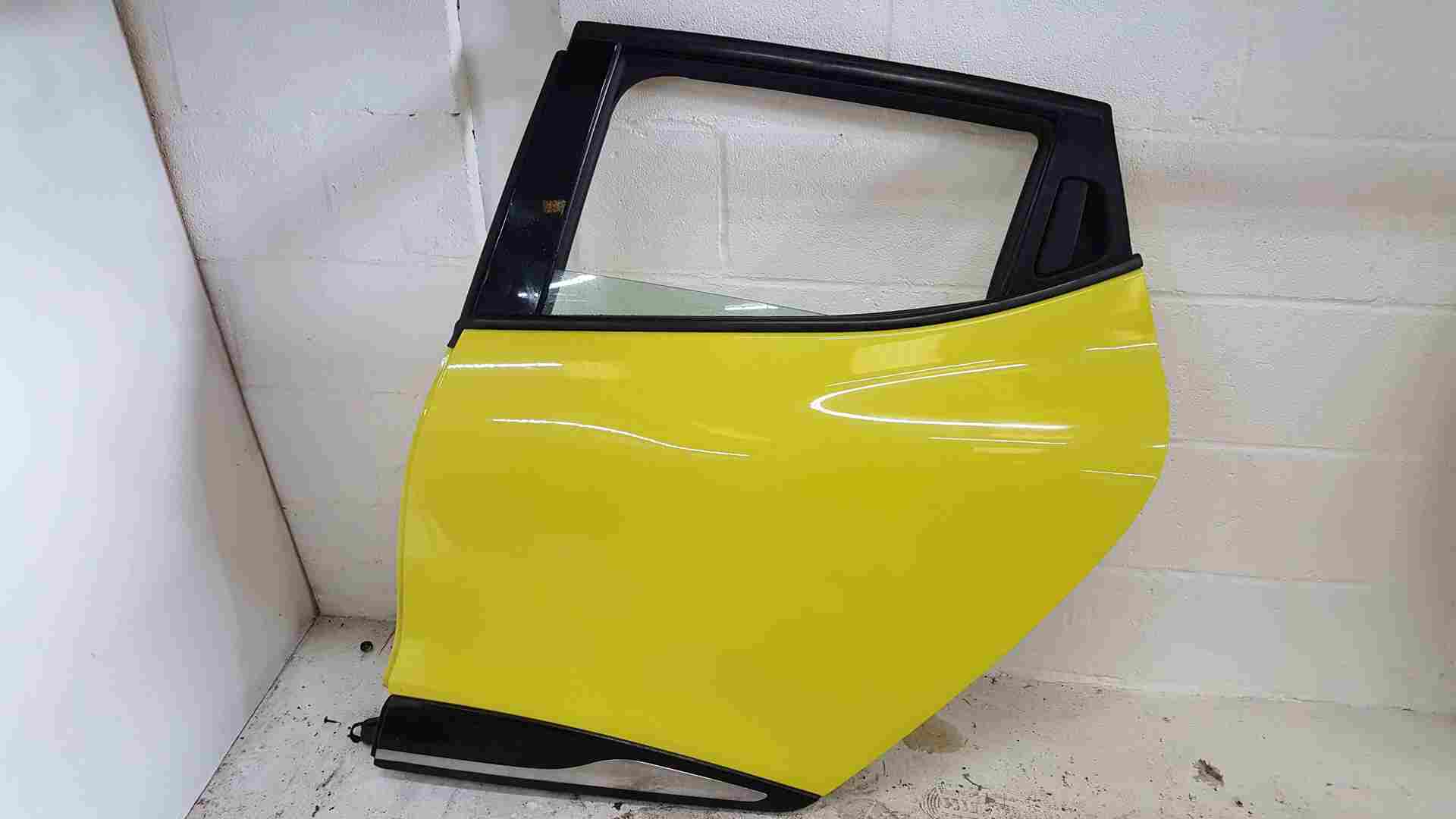 Thumb 6 Renault Clio MK4 2013-2019 Passenger NSR Rear Door Yellow Ovenw