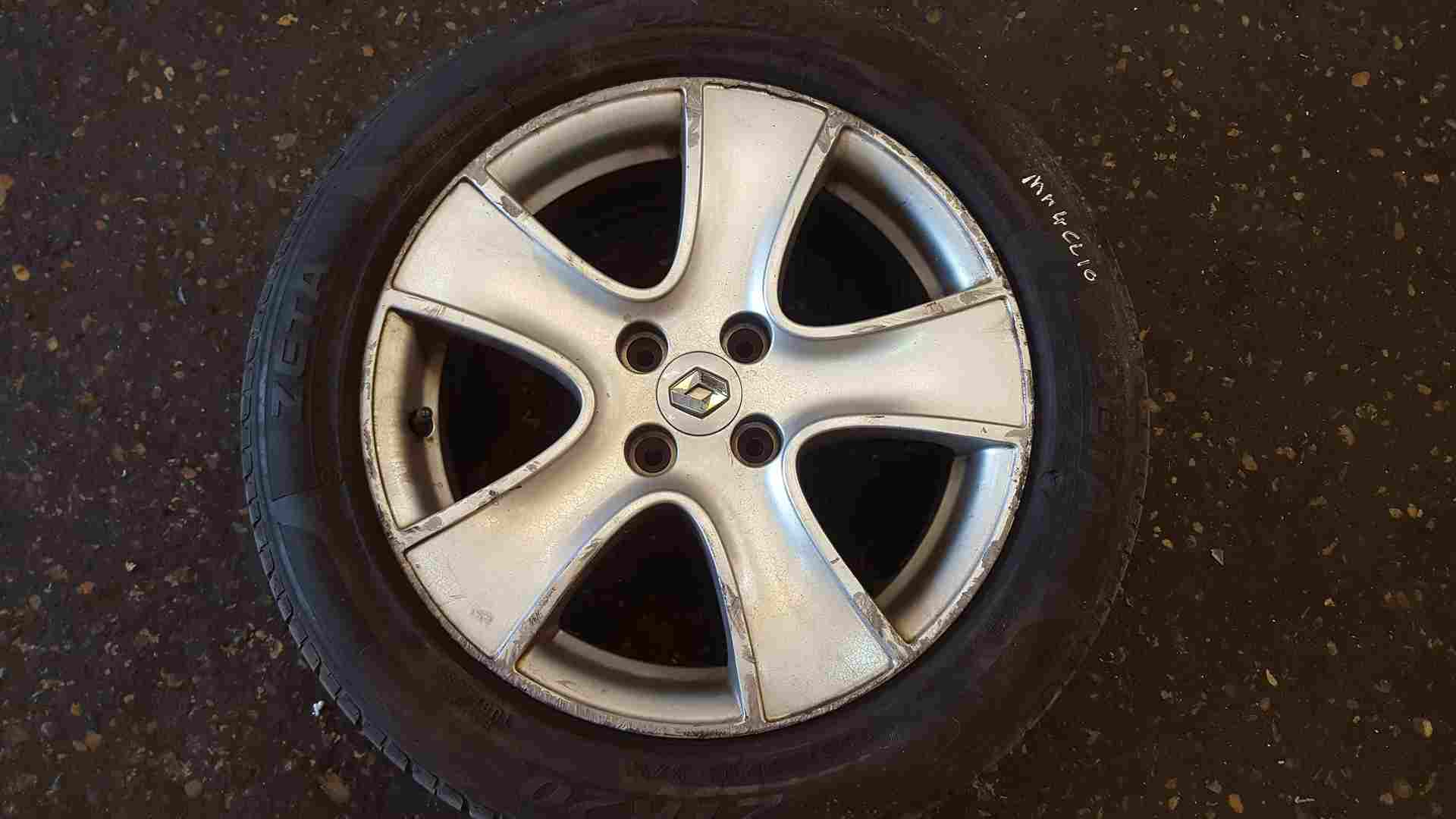 Thumb 5 Renault Clio MK4 2013-2019 Passion Alloy Wheel  2/5 5 STUD 5MM 195 55 16