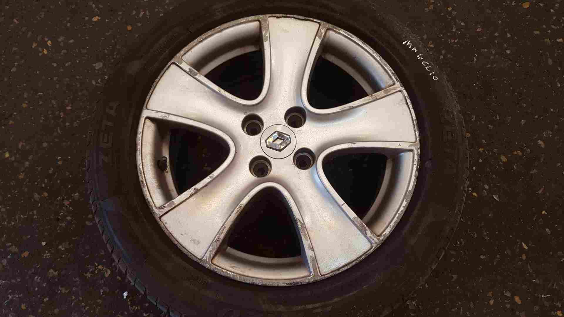 Thumb 7 Renault Clio MK4 2013-2019 Passion Alloy Wheel  2/5 5 STUD 5MM 195 55 16