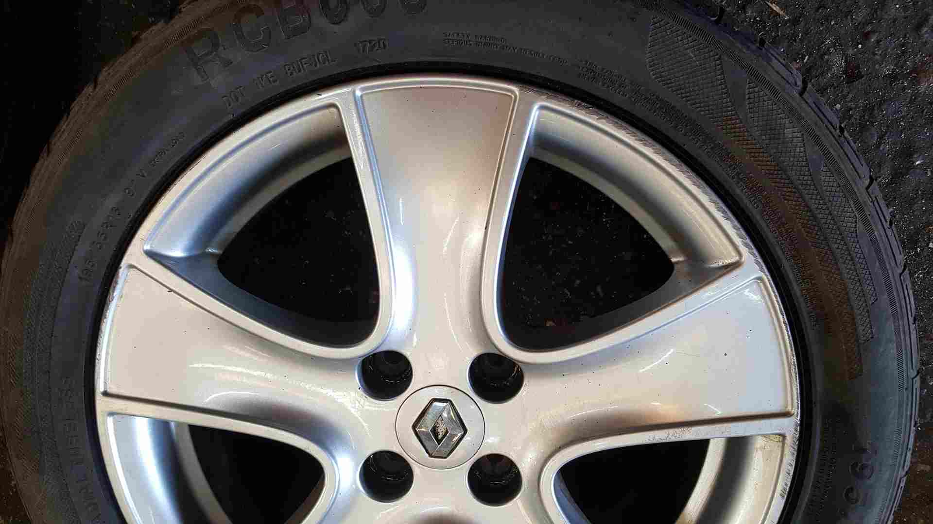 Thumb 2 Renault Clio MK4 2013-2019 Passion Alloy Wheel + Tyre 195 55 16 5Mm 3/5 Good