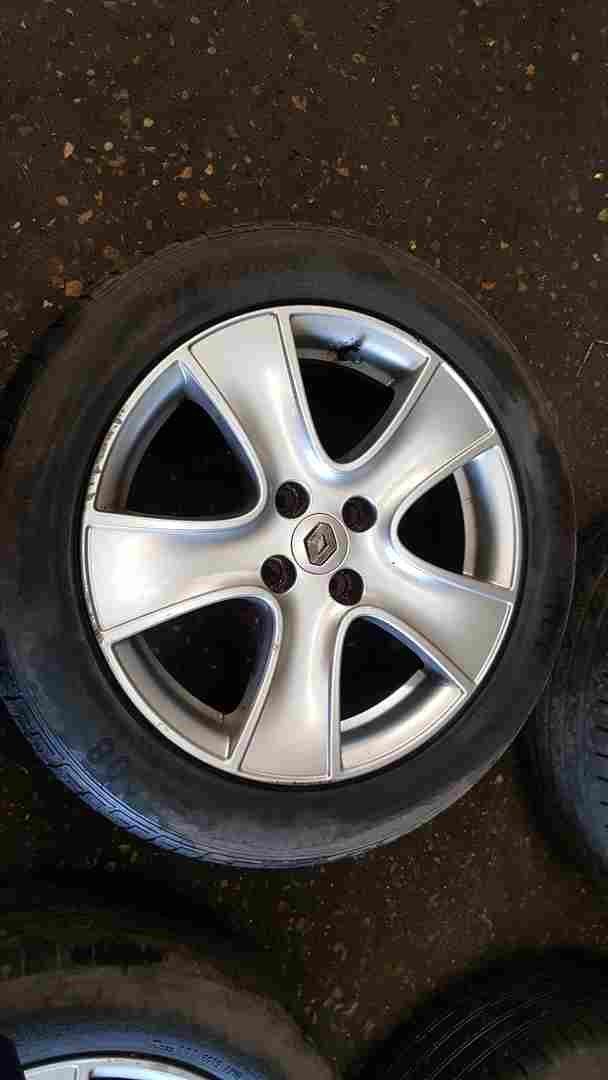 Thumb 2 Renault Clio MK4 2013-2019 Passion Alloy Wheel + Tyre 195 55 16 5Mm 4/5