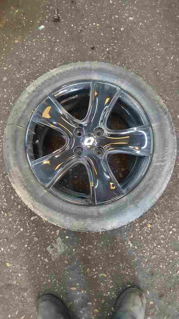 Renault Clio MK4 2013-2019 Passion Alloy Wheel + Tyre 195 55 16 5Mm Black 4/5