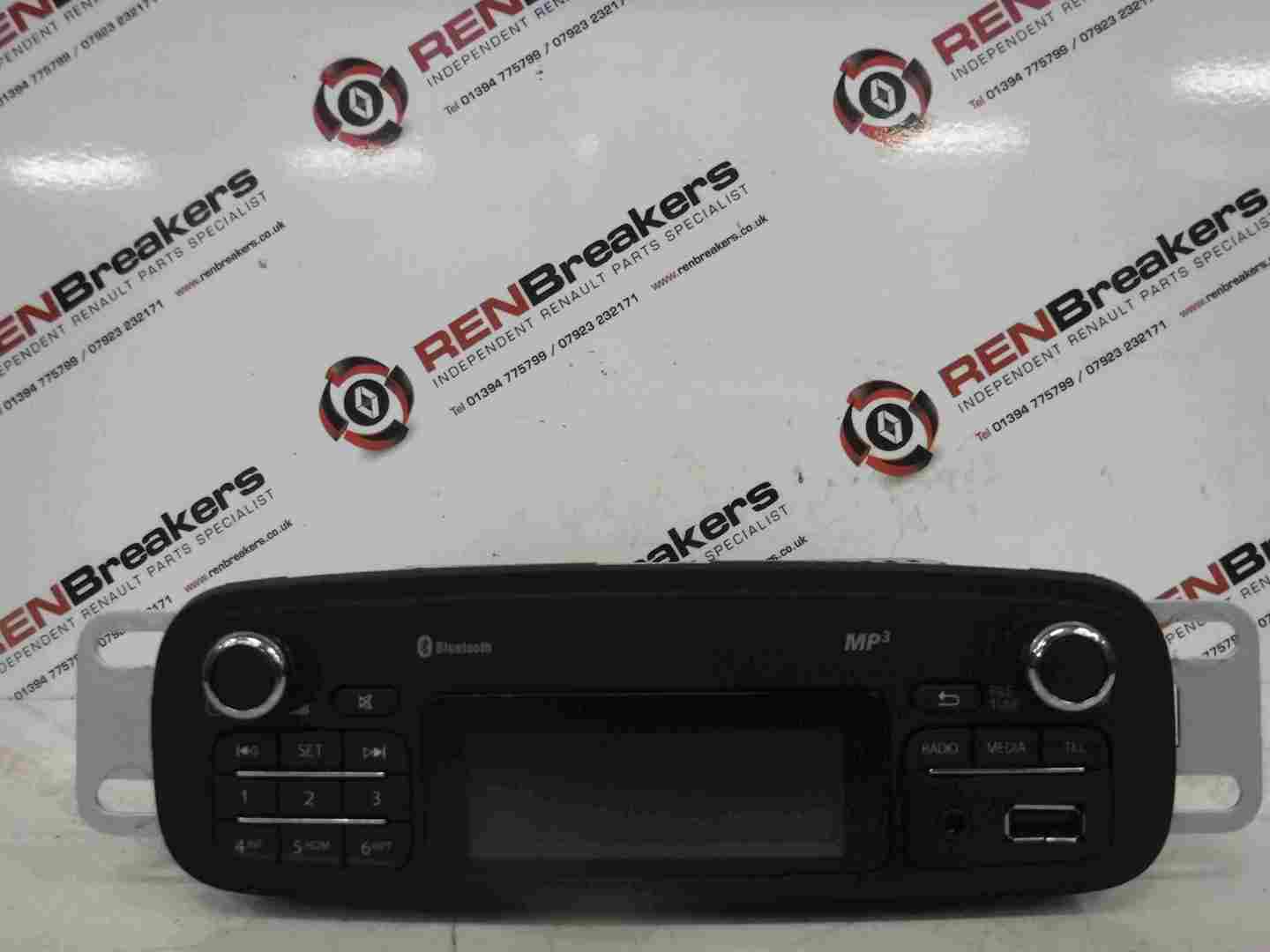 Renault Clio MK4 2013-2019 Radio Cd Player Head Unit MP3 Bluetooth + Code