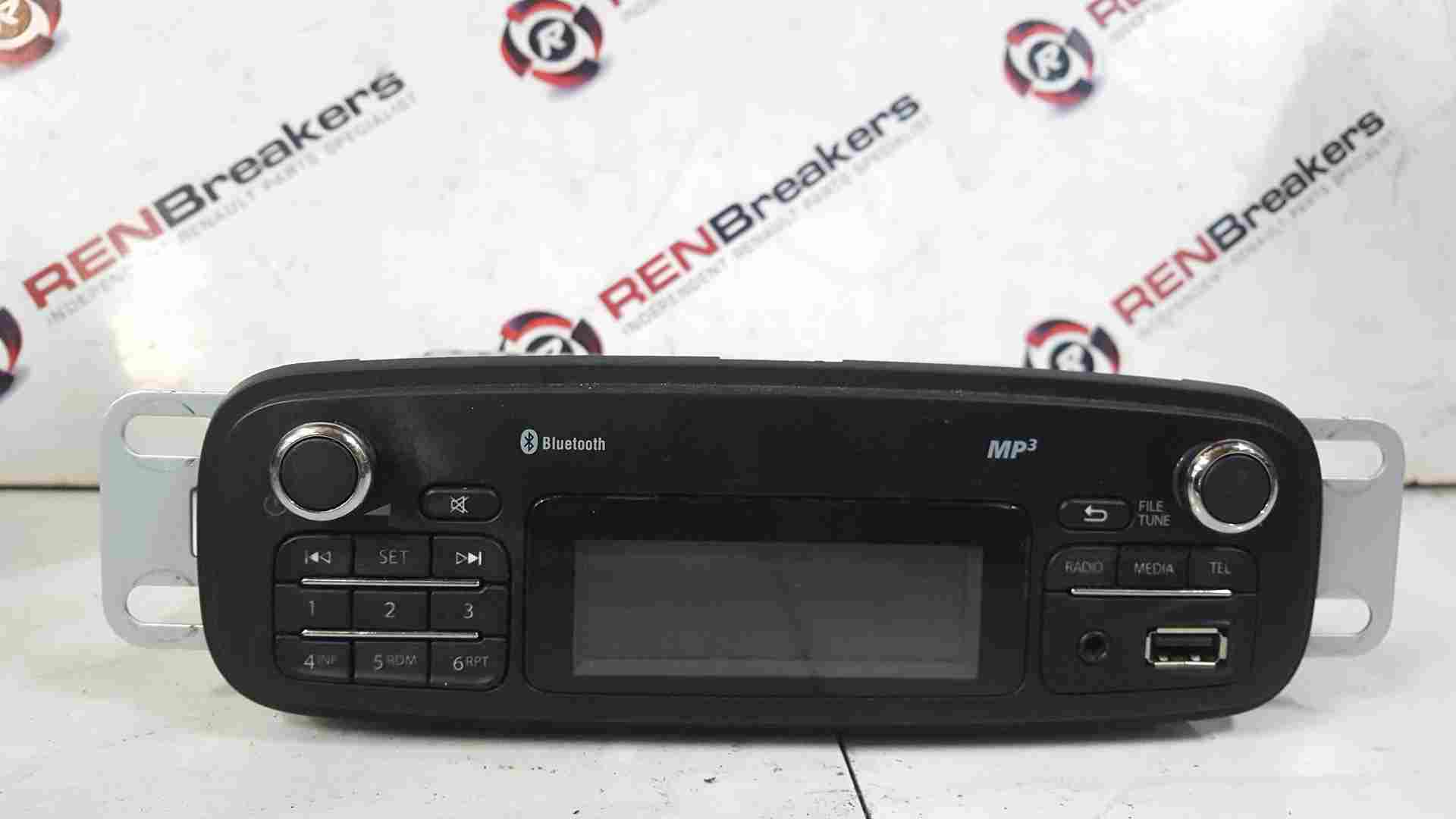 Renault Clio MK4 20132015 Radio Cd Player Head Unit MP3 Bluetooth Code