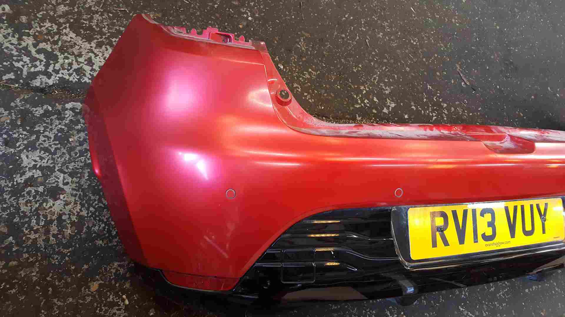 Thumb 4 Renault Clio MK4 2013-2019 Rear Bumper RED Tennp + Reversing Sensors see photos