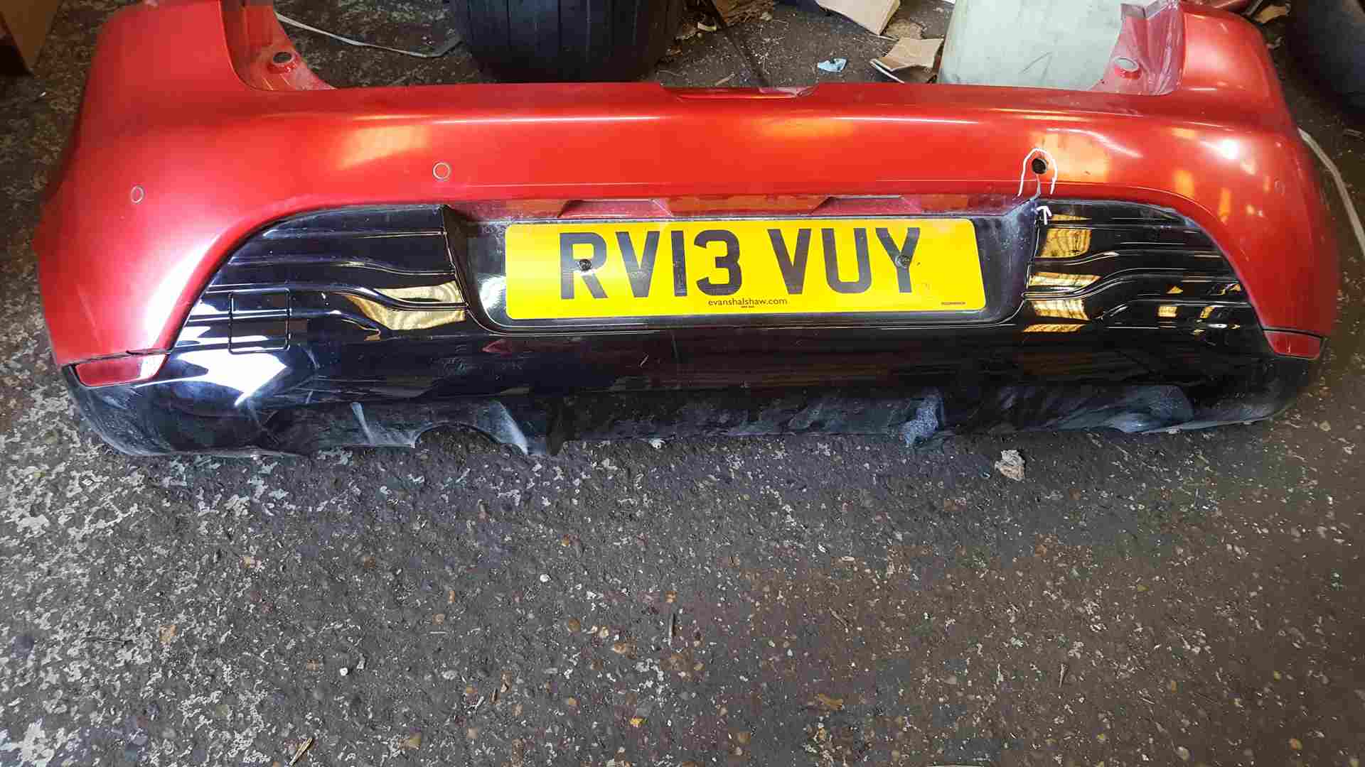 Thumb 8 Renault Clio MK4 2013-2019 Rear Bumper RED Tennp + Reversing Sensors see photos