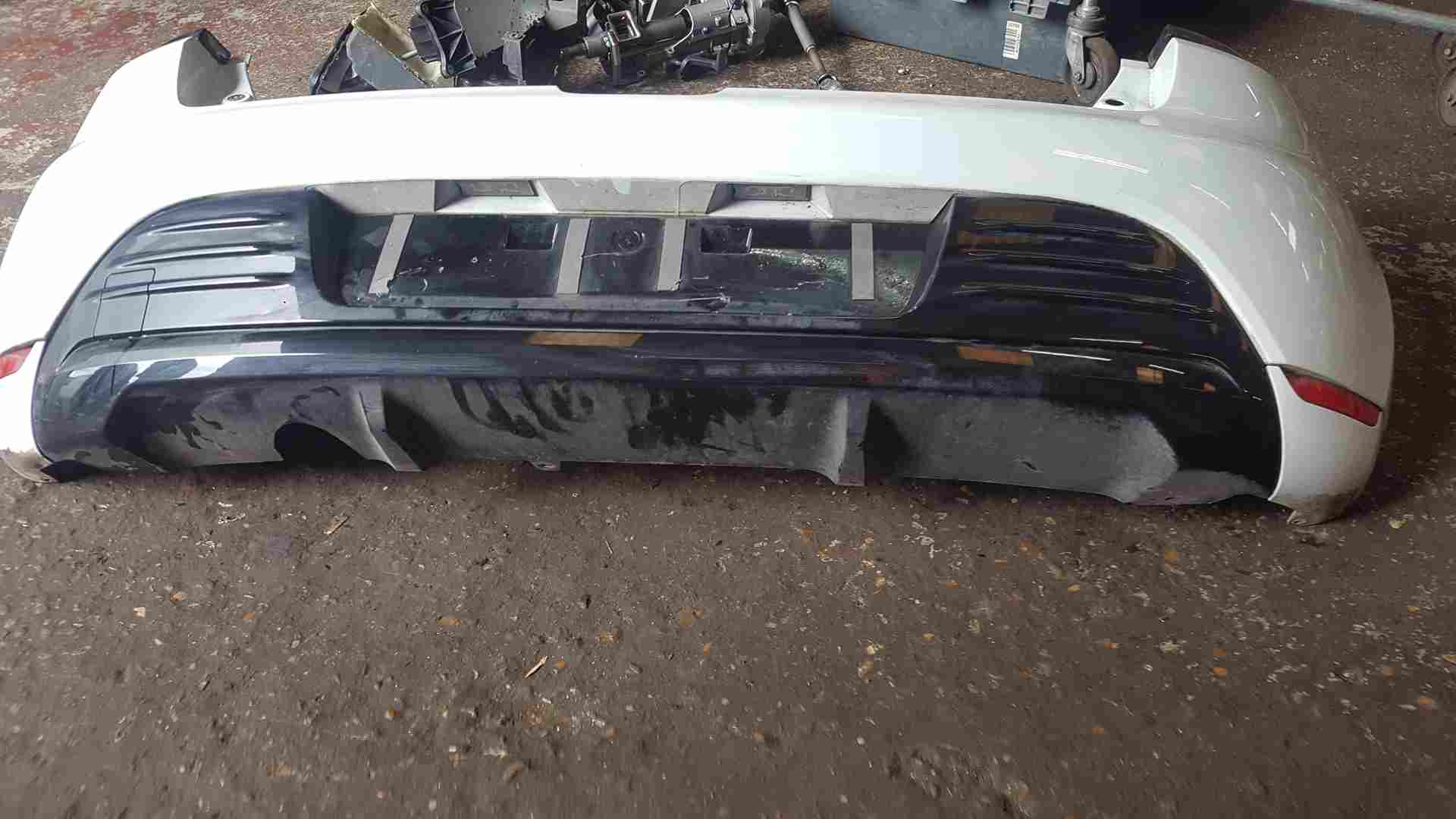 Thumb 10 Renault Clio MK4 2013-2019 Rear Bumper White Ov369