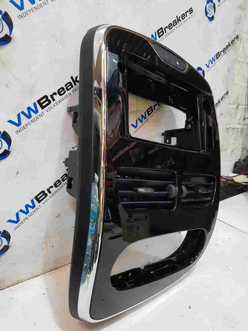 Thumb 2 Renault Clio MK4 2013-2016 Centre Dashboard Heater Display Surround Chrome Black