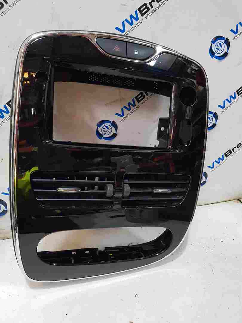 Thumb 8 Renault Clio MK4 2013-2016 Centre Dashboard Heater Display Surround Chrome Black