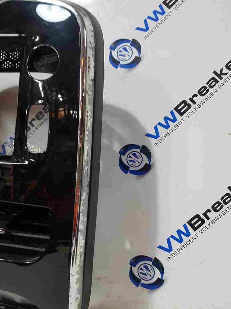 Thumb 5 Renault Clio MK4 2013-2016 Centre Dashboard Heater Display Surround Chrome Black