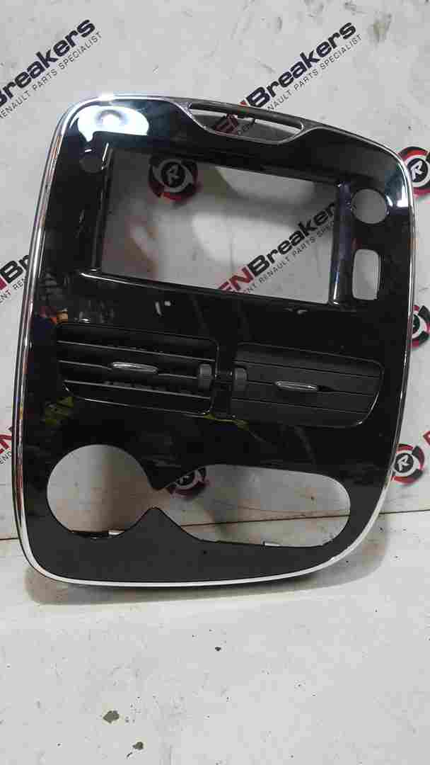 Renault Clio MK4 2013-2016 Centre Heater Vents + Chrome Black Surround Trim