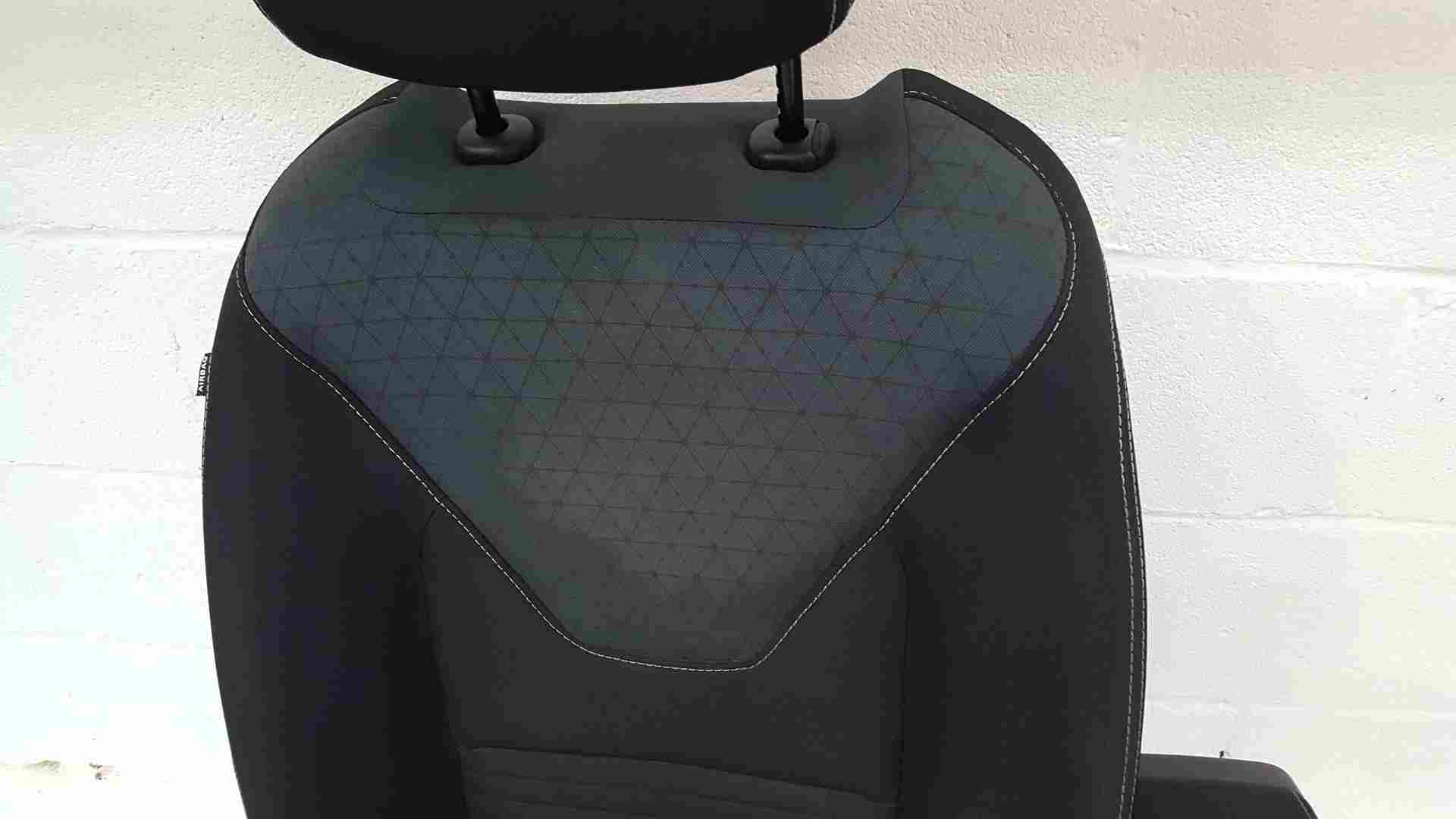 Thumb 3 Renault Clio MK4 2013-2019 Drivers OSF Front Seat Chair Black + ARM Rest