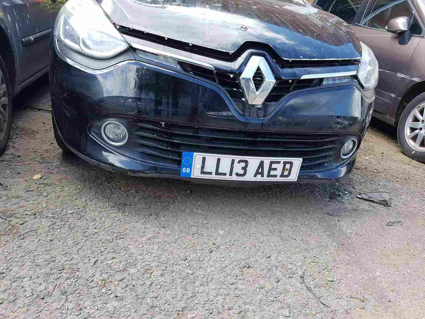 Thumb 7 Renault Clio MK4 2013-2016 Front Bumper Black Tegne   Lights Grill Upper Grill  