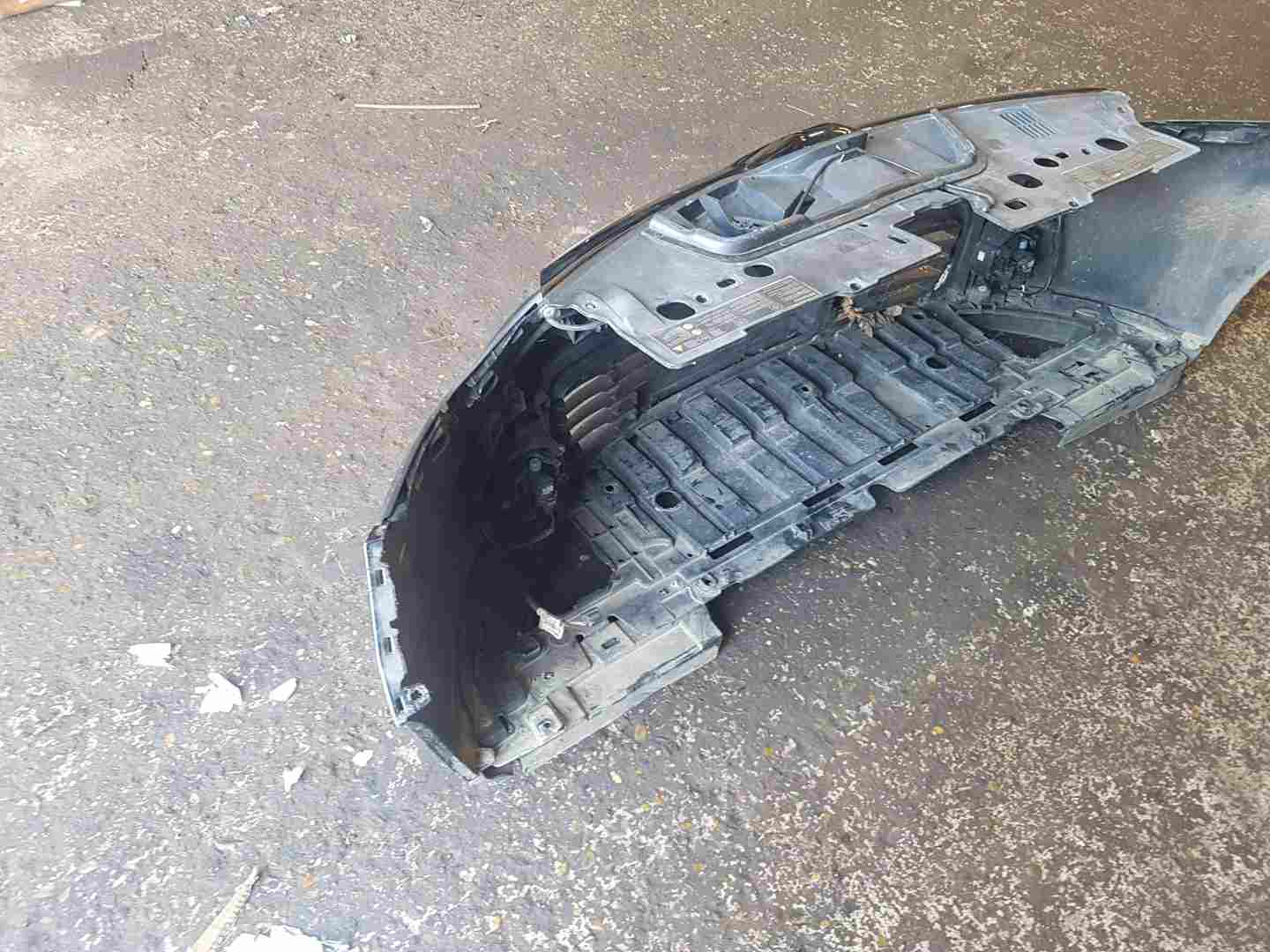 Thumb 6 Renault Clio MK4 2013-2016 Front Bumper Black Tegne