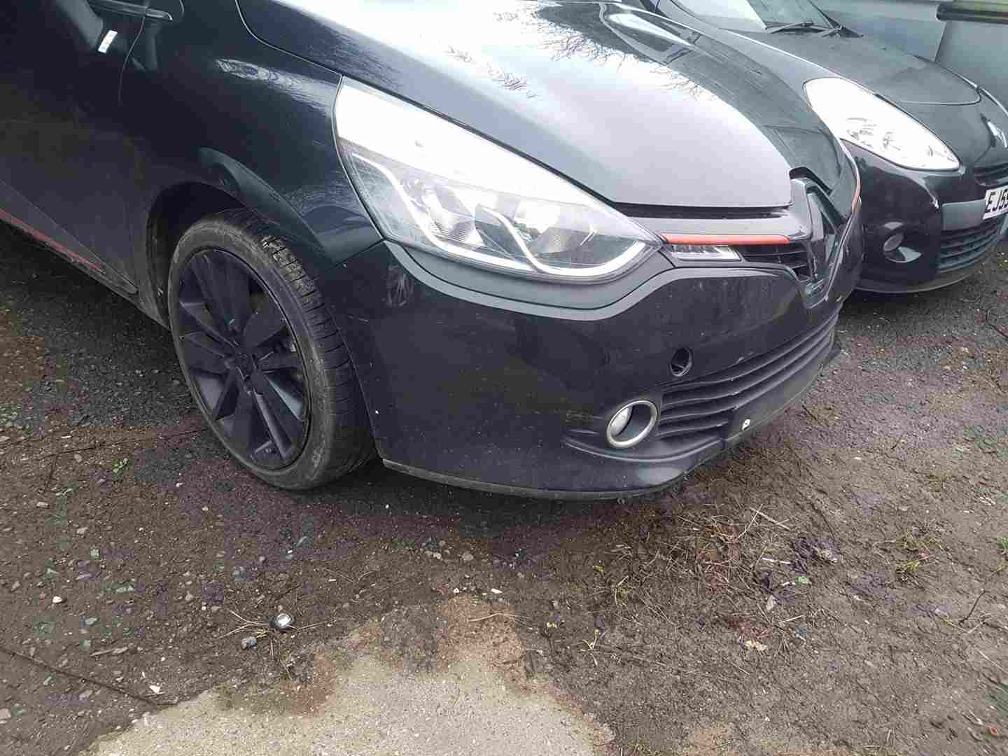 Thumb 3 Renault Clio MK4 2013-2016 Front Bumper Black Tegne