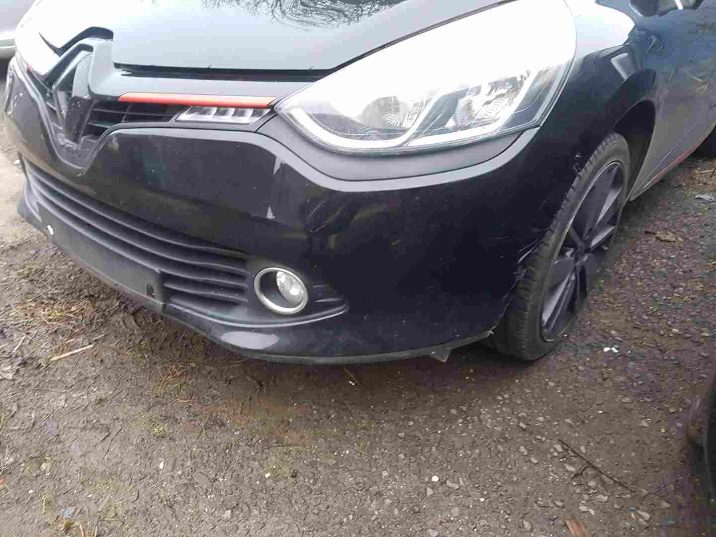 Thumb 4 Renault Clio MK4 2013-2016 Front Bumper Black Tegne
