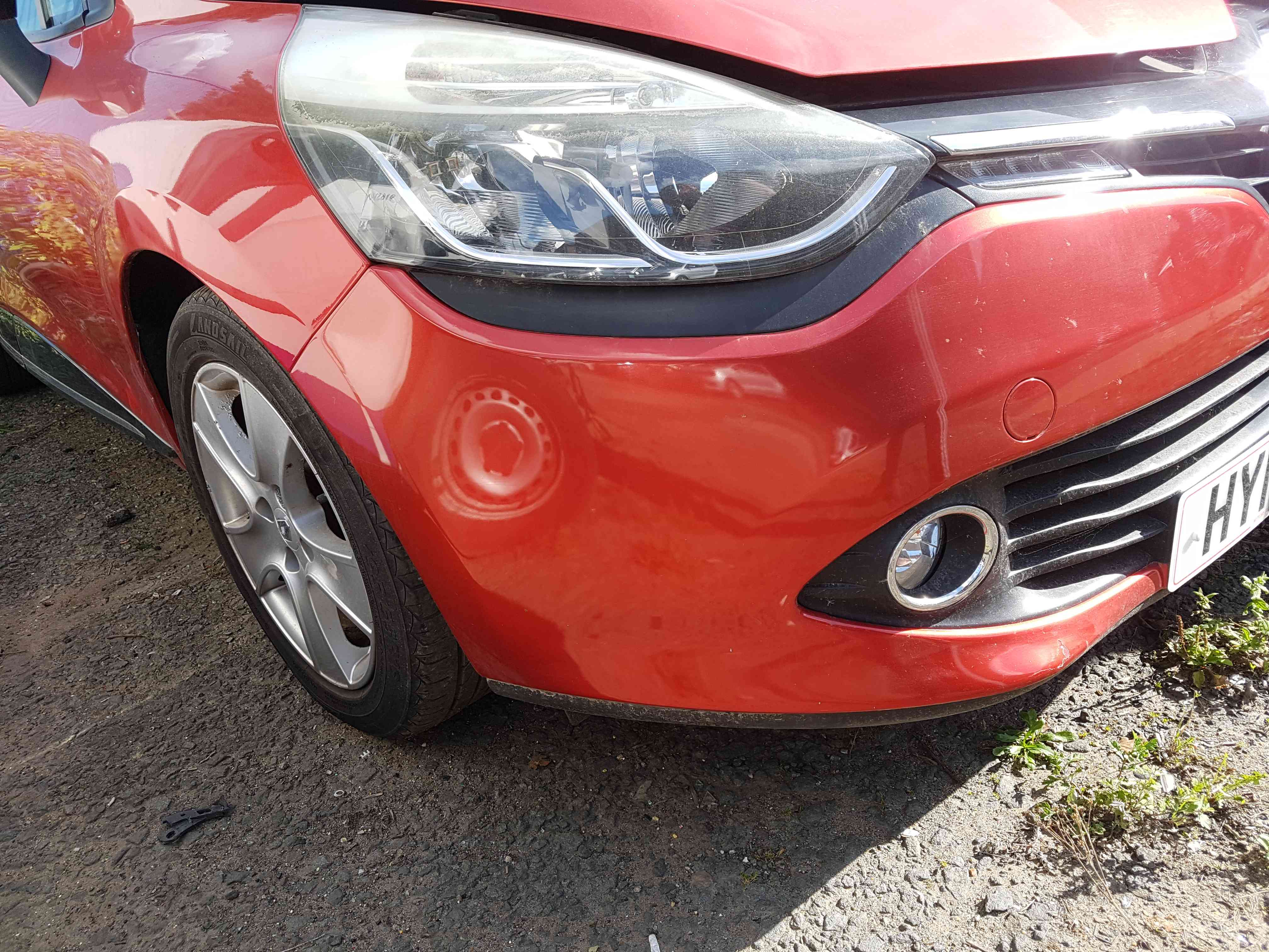 Thumb 4 Renault Clio MK4 2013-2016 Front Bumper RED Tennp Grill Lower Top+ Lights