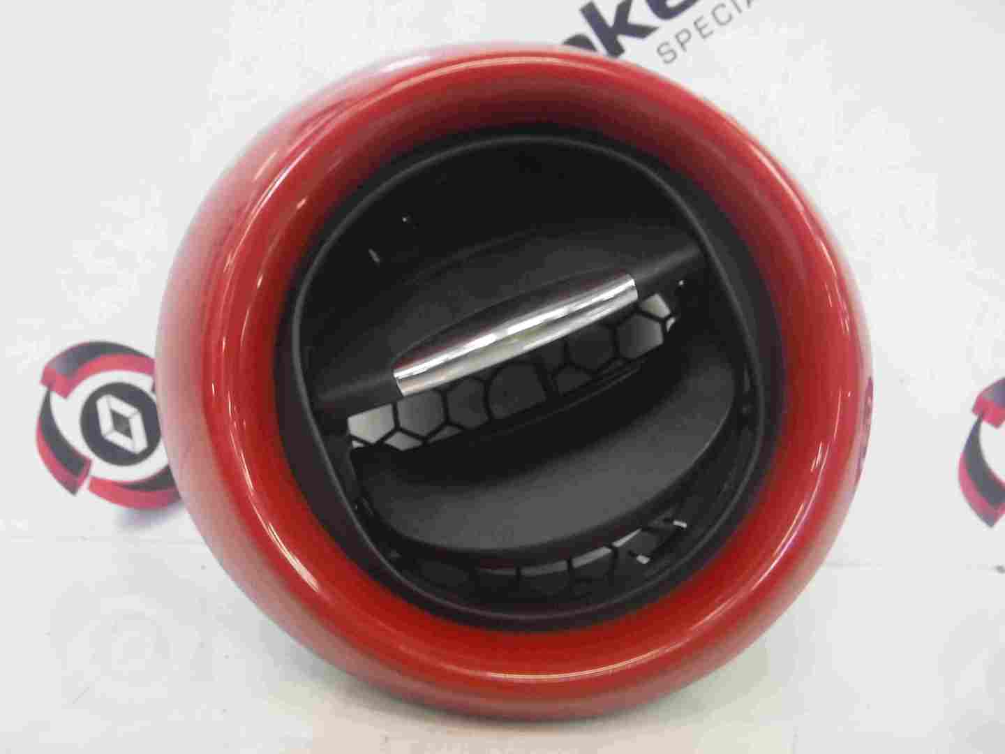Renault Clio MK4 2013-2016 Front Heater Vent RED Trim 687606325R