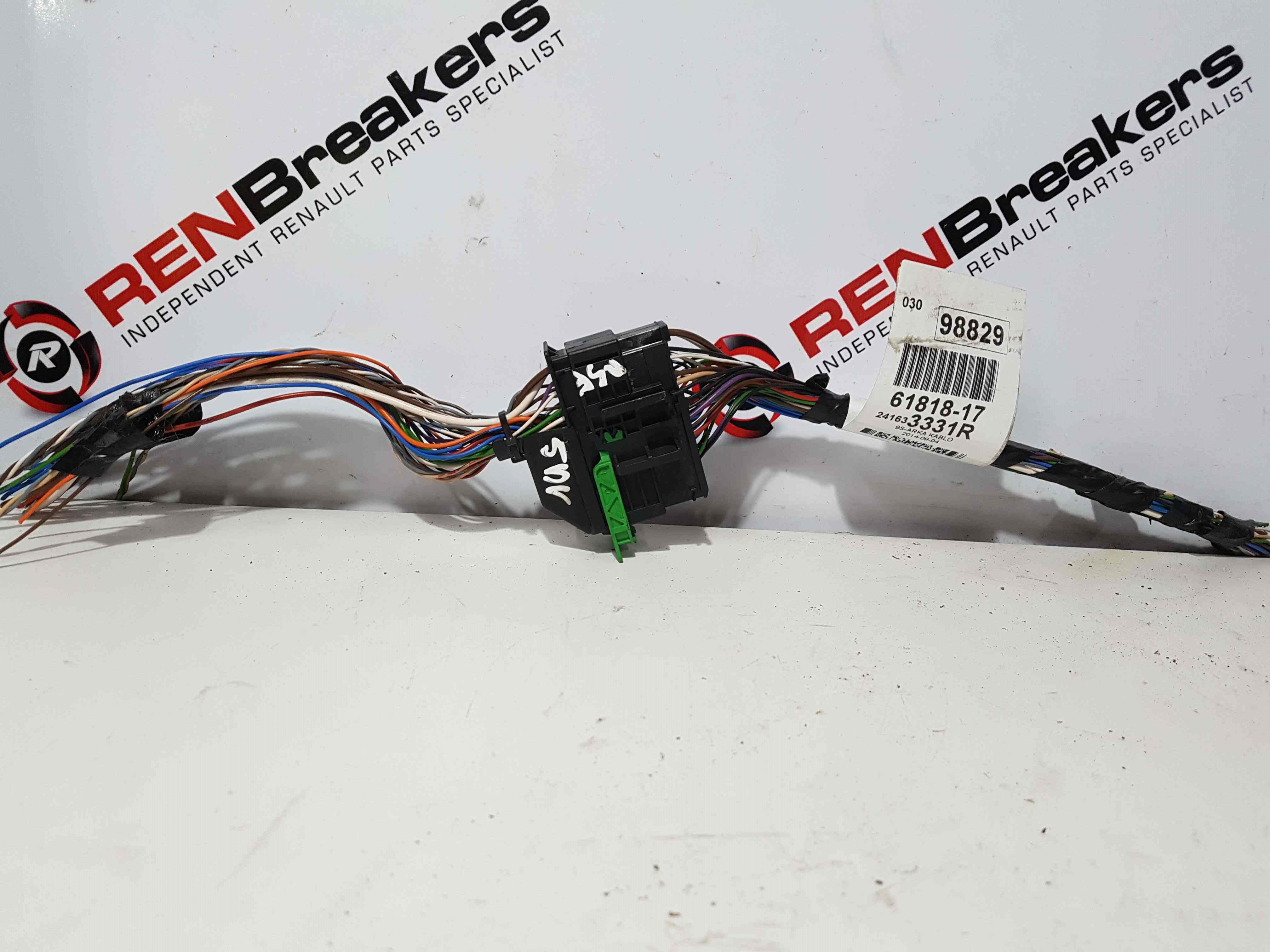 Thumb 8 Renault Clio MK4 2013-2016 Front To Back Passenger NSF Loom Plug Connector 5Dr