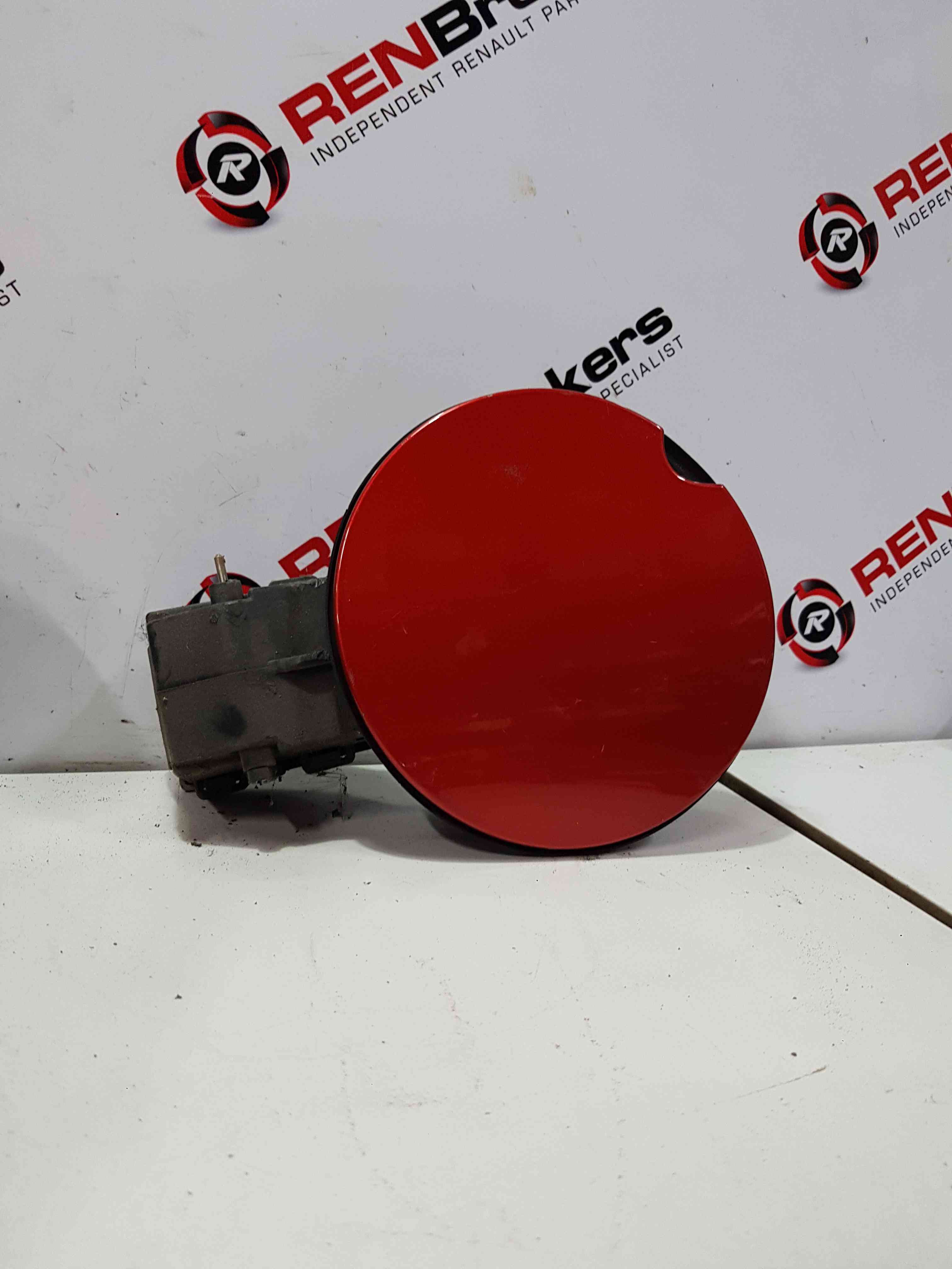 Thumb 6 Renault Clio MK4 2013-2016 Fuel Flap Cover RED Tennp Rs Sport