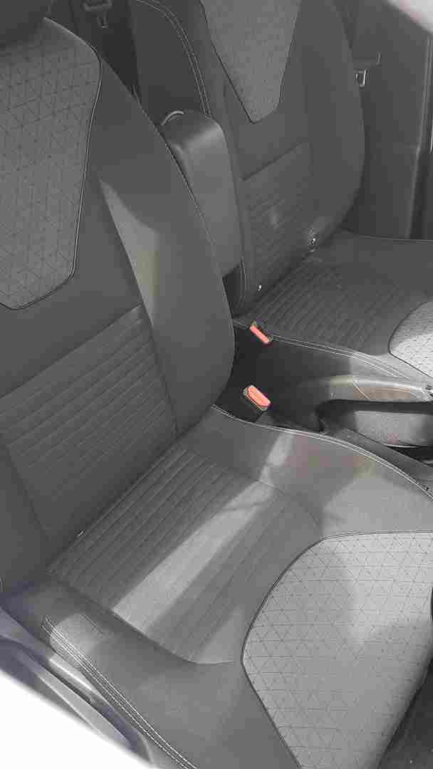 Renault Clio MK4 2013-2016 Driver   Passenger Seats Front Chairs black grey