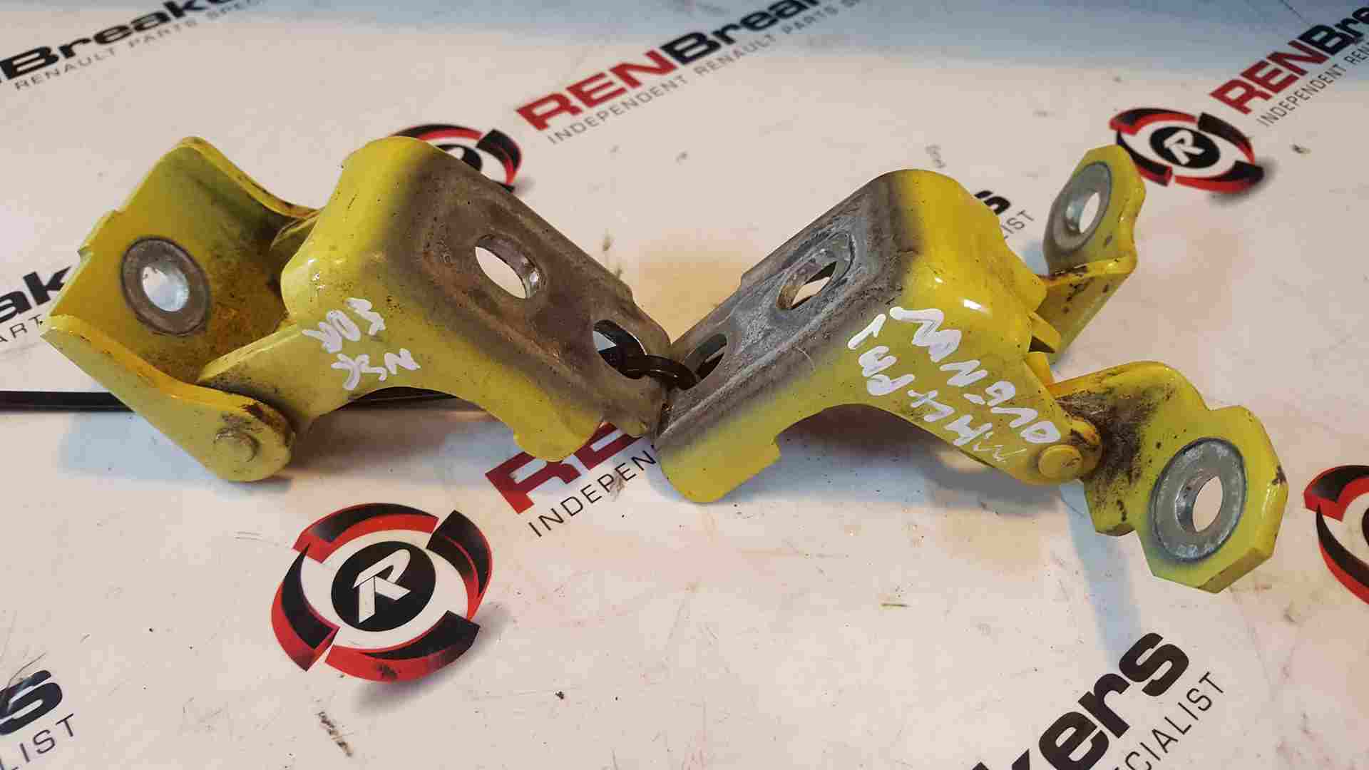 Thumb 2 Renault Clio MK4 2013-2019 Passenger NSF Front Door Hinges Yellow Ovenw