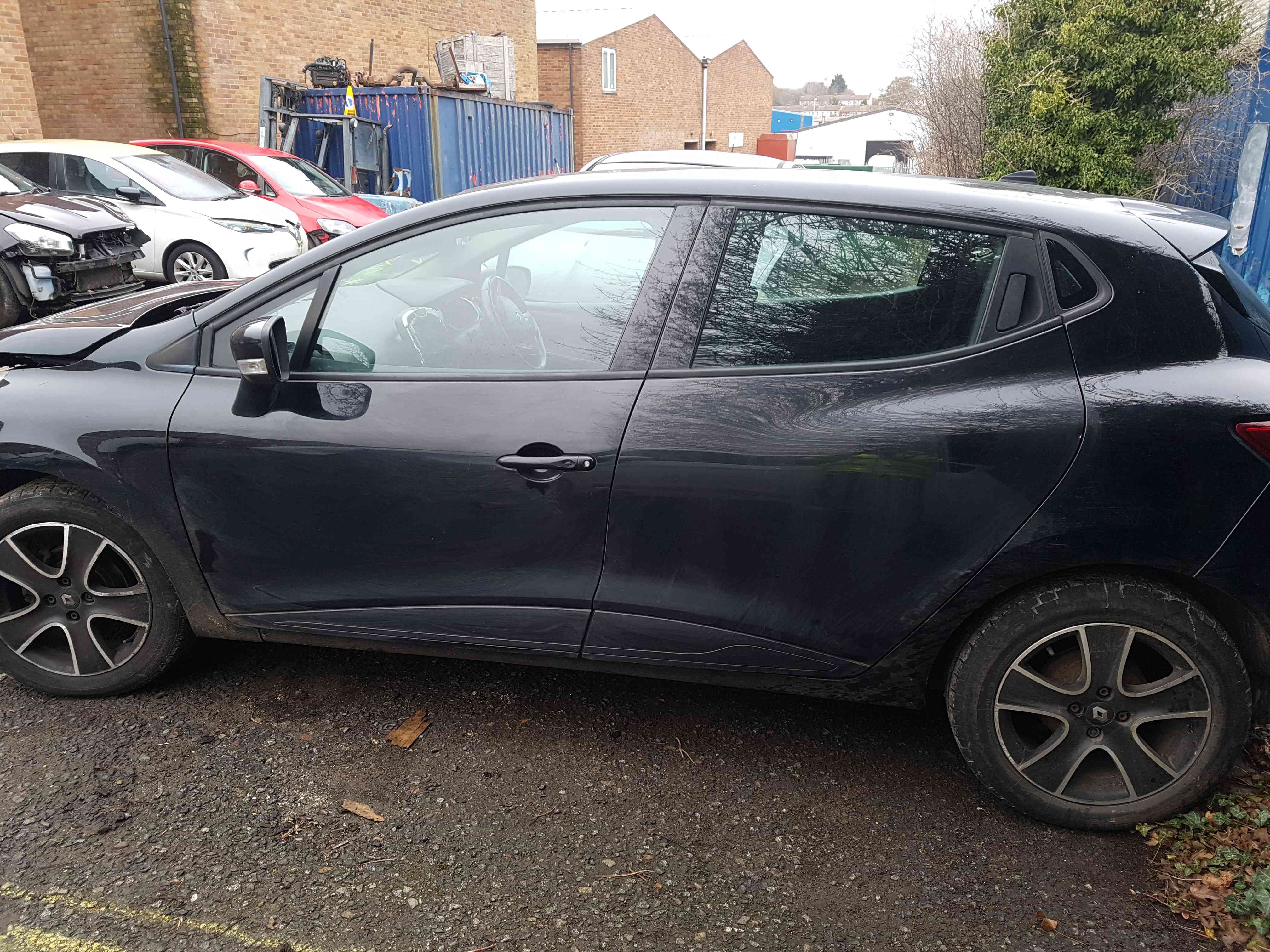 Thumb 3 Renault Clio MK4 2013-2016 Passenger NSR Rear Door Black Tegne Dent