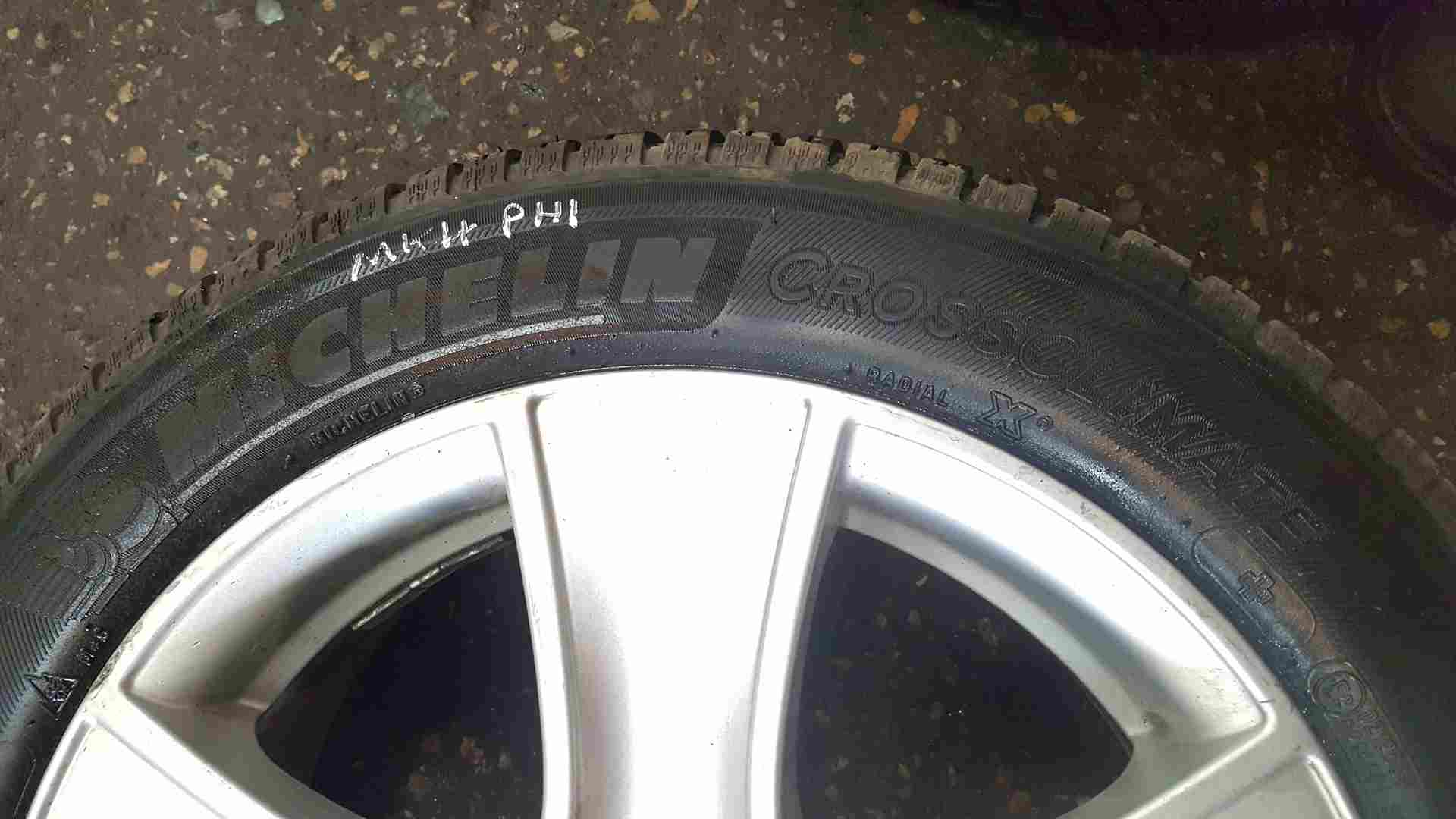 Thumb 4 Renault Clio MK4 2013-2019 Passion Alloy Wheel + Tyre 195 55 16 6mm 3/5 Michelin