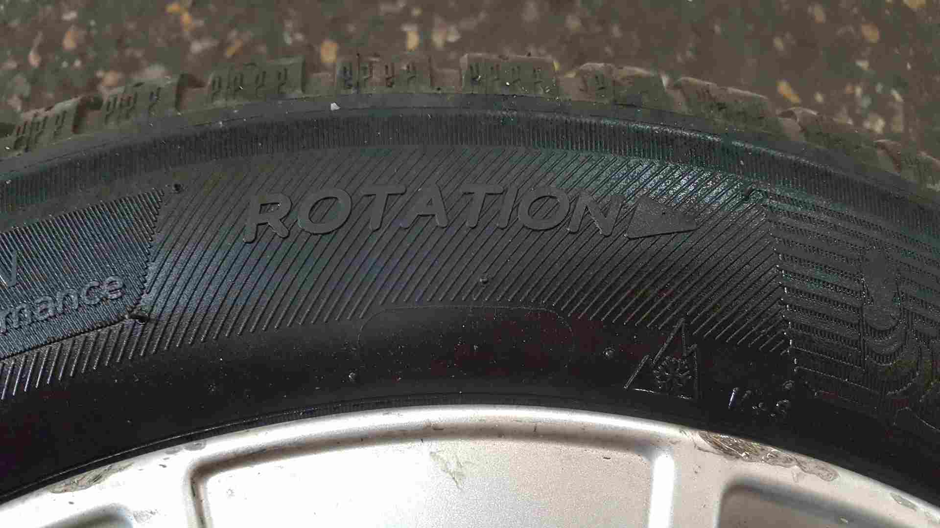 Thumb 5 Renault Clio MK4 2013-2019 Passion Alloy Wheel + Tyre 195 55 16 6mm 3/5 Michelin