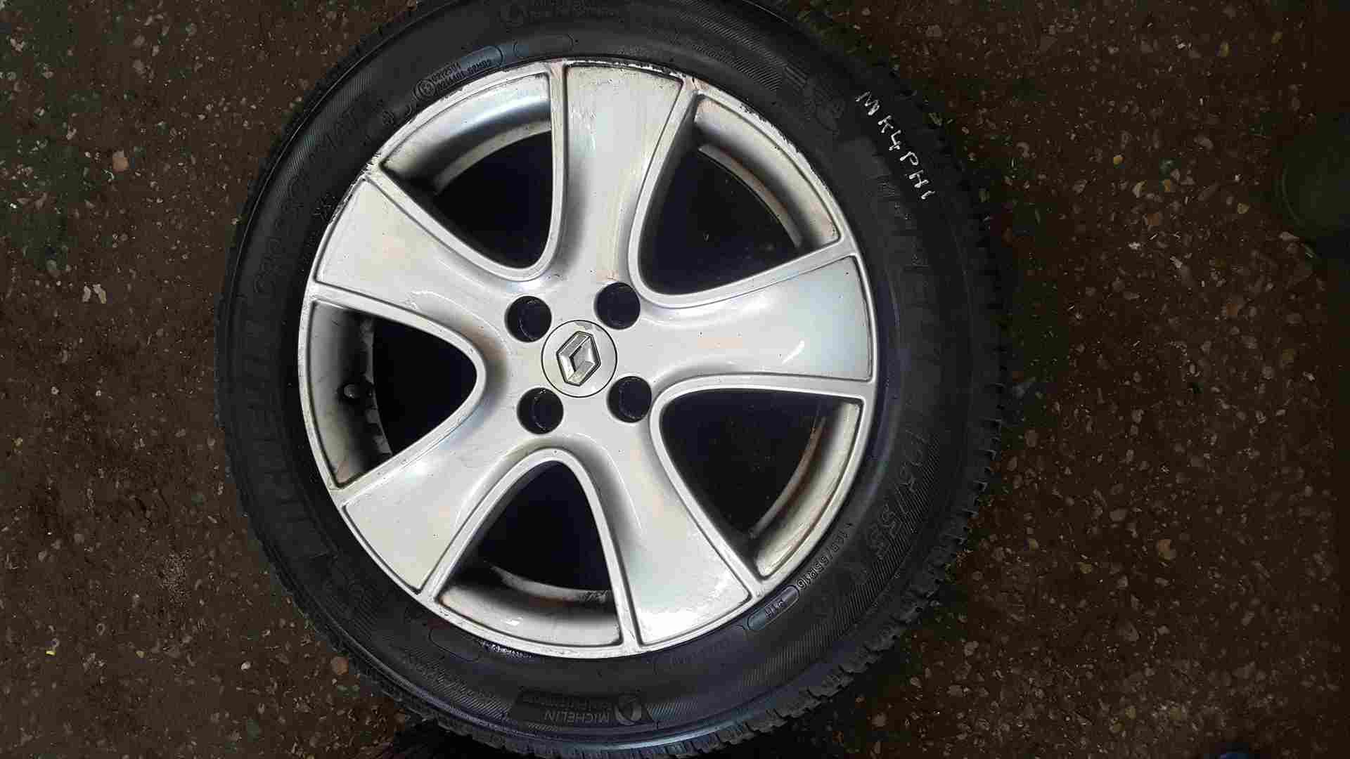 Renault Clio MK4 2013-2019 Passion Alloy Wheel + Tyre 195 55 16 6mm 3/5 Michelin