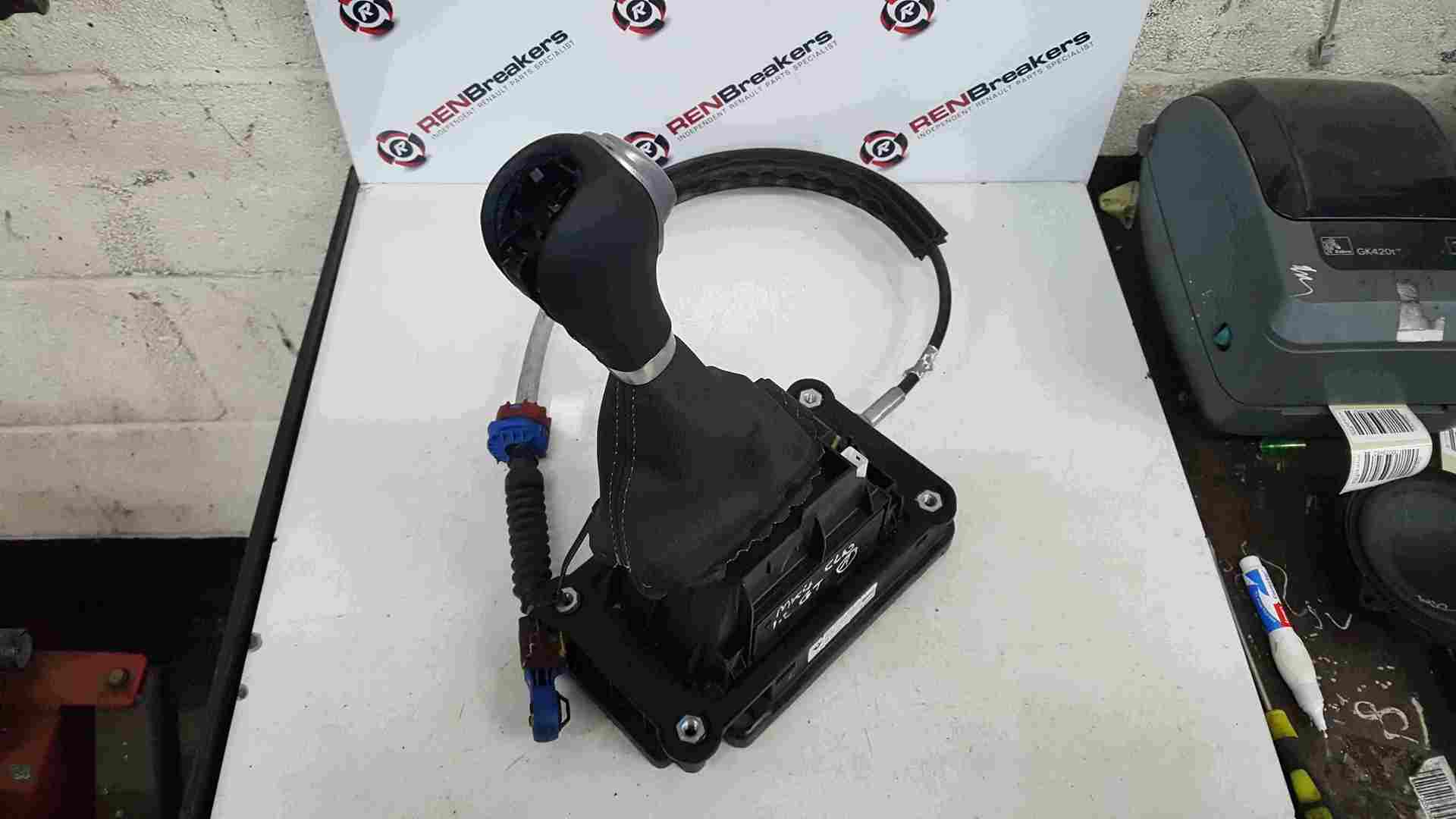Renault Clio MK4 2013-2019 Automatic Gearstick Mechanism Shifter + Cables
