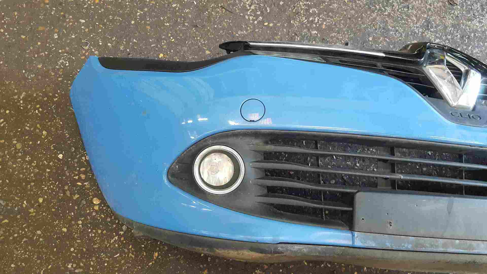 Thumb 2 Renault Clio MK4 2013-2019 Front Bumper Blue OVRPJ 620226290R