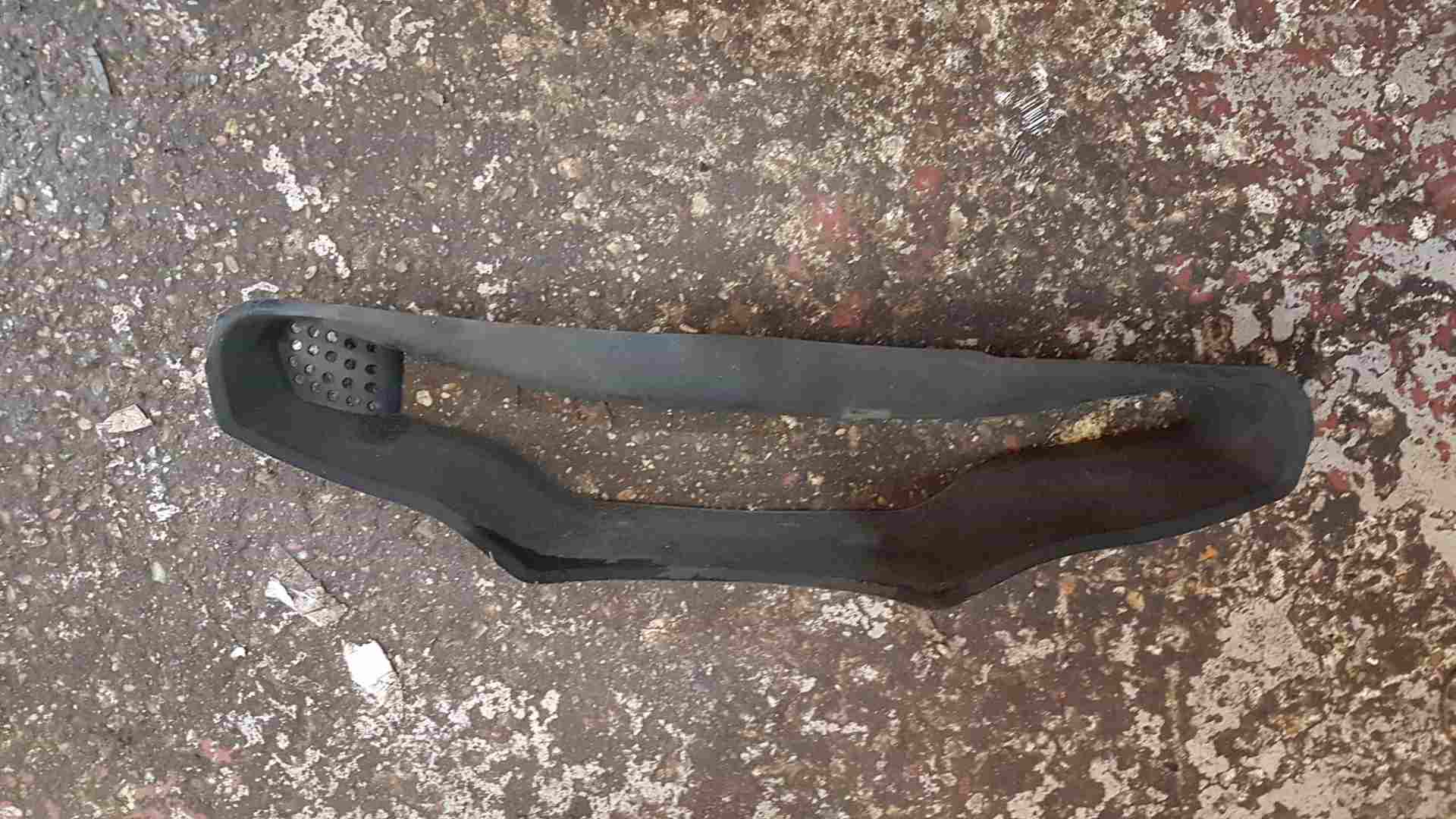 Renault Clio MK4 2013-2018 0.9 1.2 1.5 DCI Radiator Intercooler AIR Duct Scoop