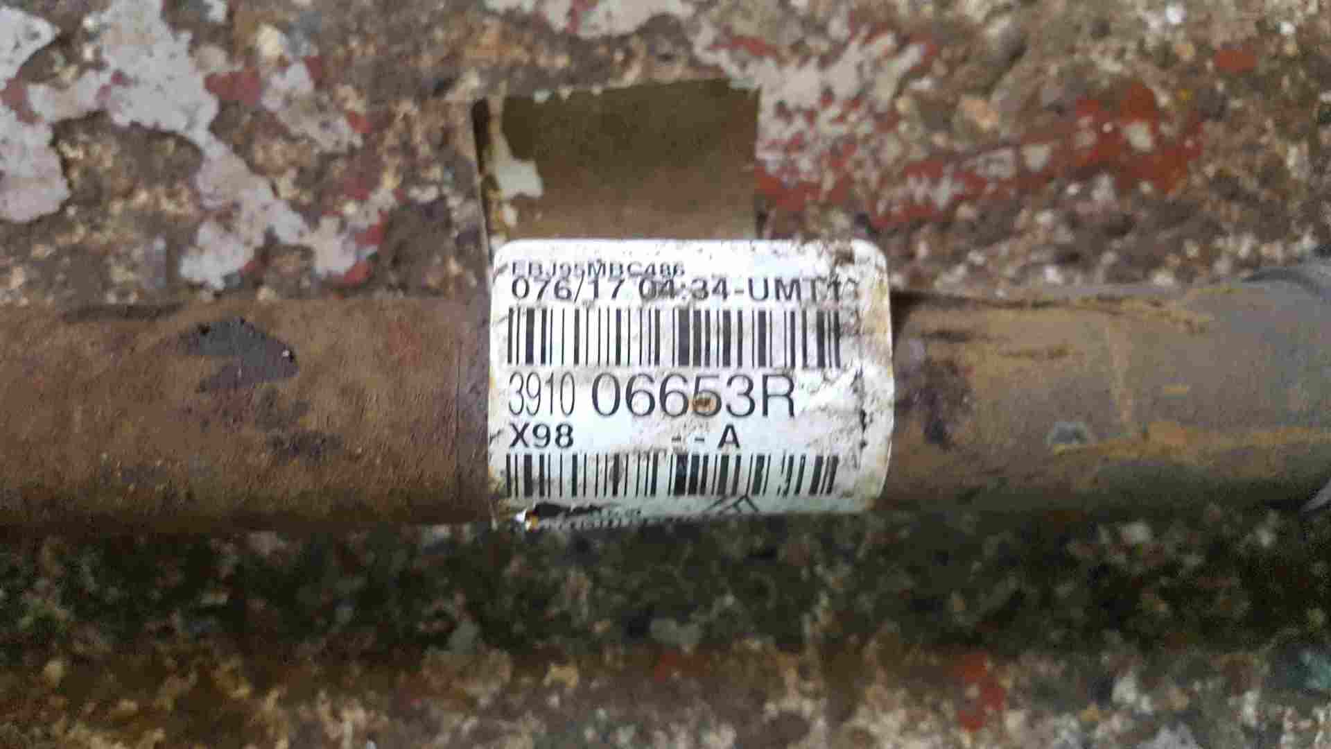 Thumb 2 Renault Clio MK4 2013-2018 1.2 TCe Drivers OSF Front Driveshaft 391006653R