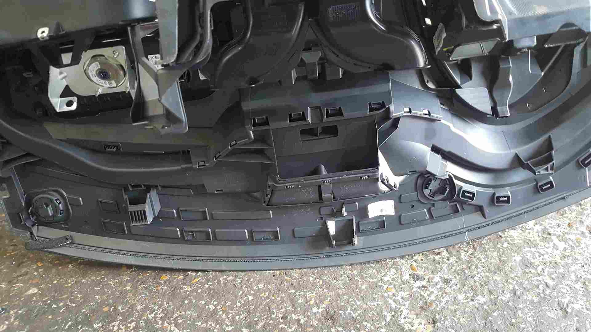 Thumb 4 Renault Clio MK4 2013-2018 Air Main Dashboard Bag