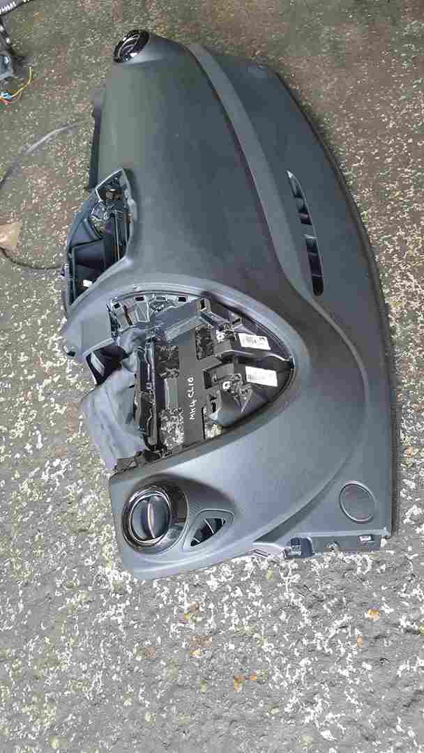 Thumb 5 Renault Clio MK4 2013-2018 Air Main Dashboard Bag