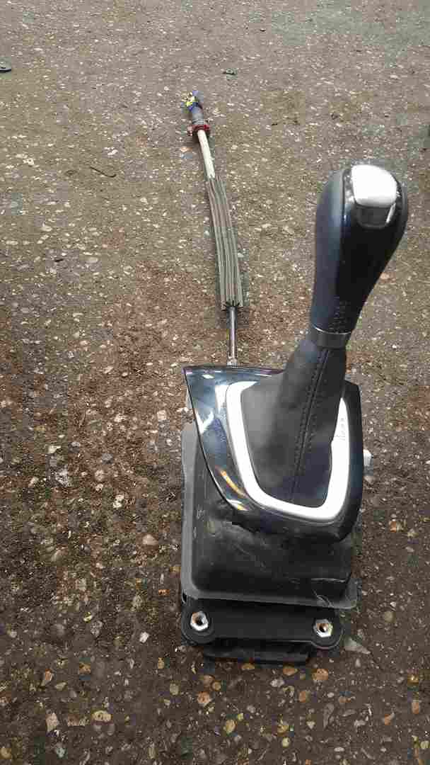 Thumb 5 Renault Clio MK4 2013-2018 Automatic Gearstick Mechanism 341083971R