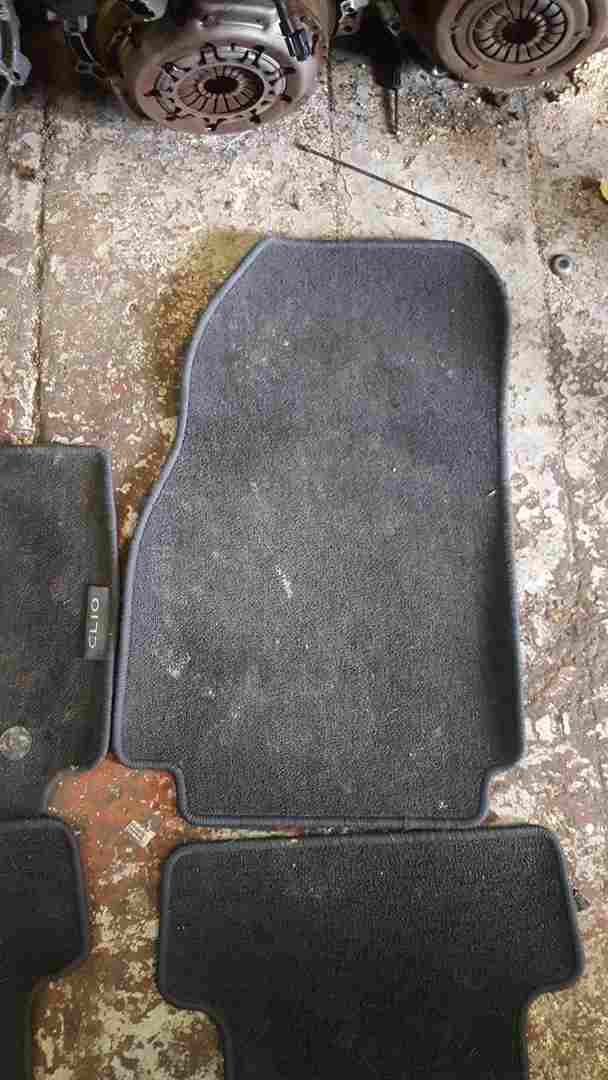 Thumb 3 Renault Clio MK4 2013-2018 CAR Mats used