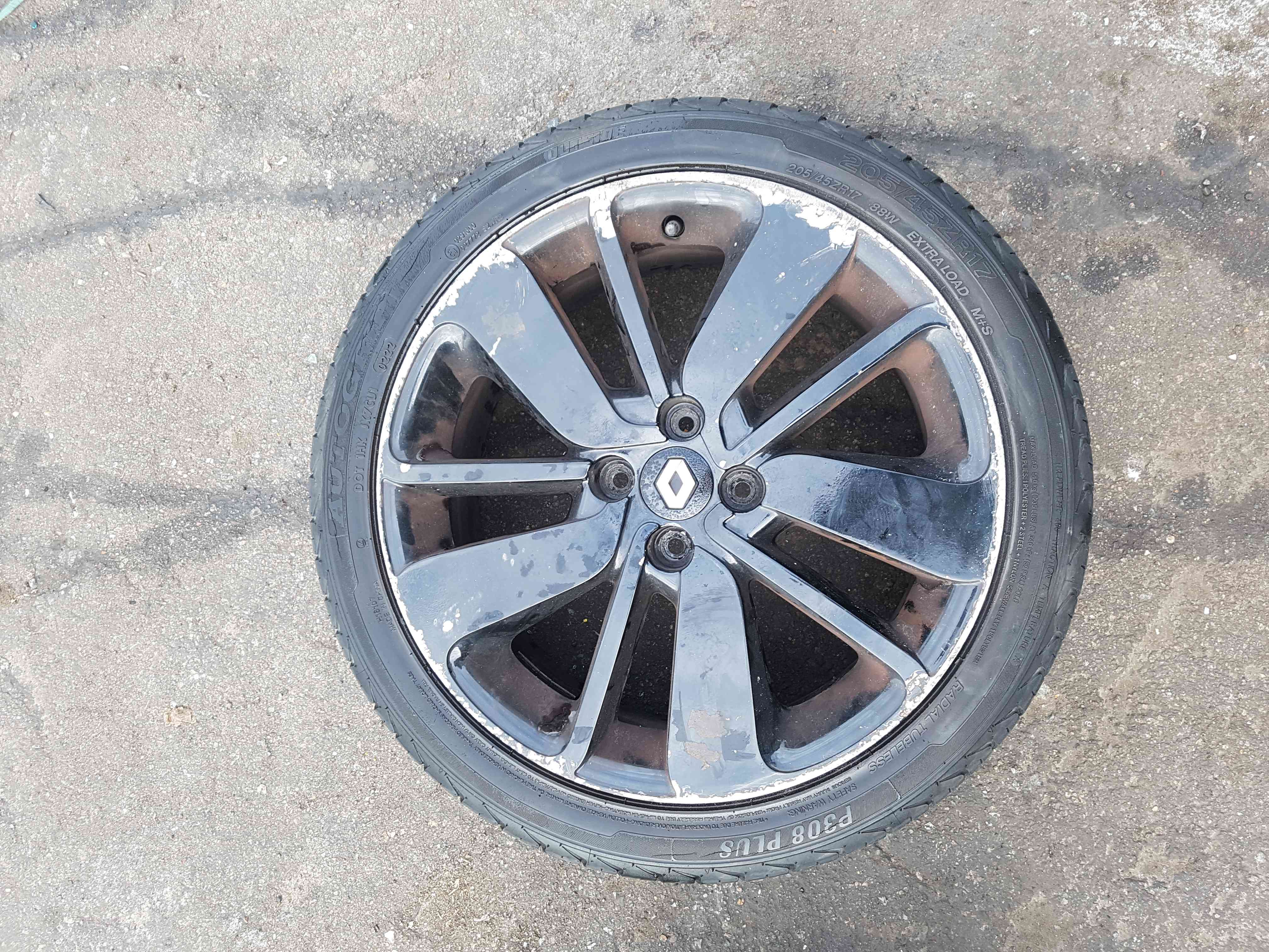 Thumb 2 Renault Clio MK4 2013-2018 Drenalic Alloy Wheel Black 3/5 17Inch