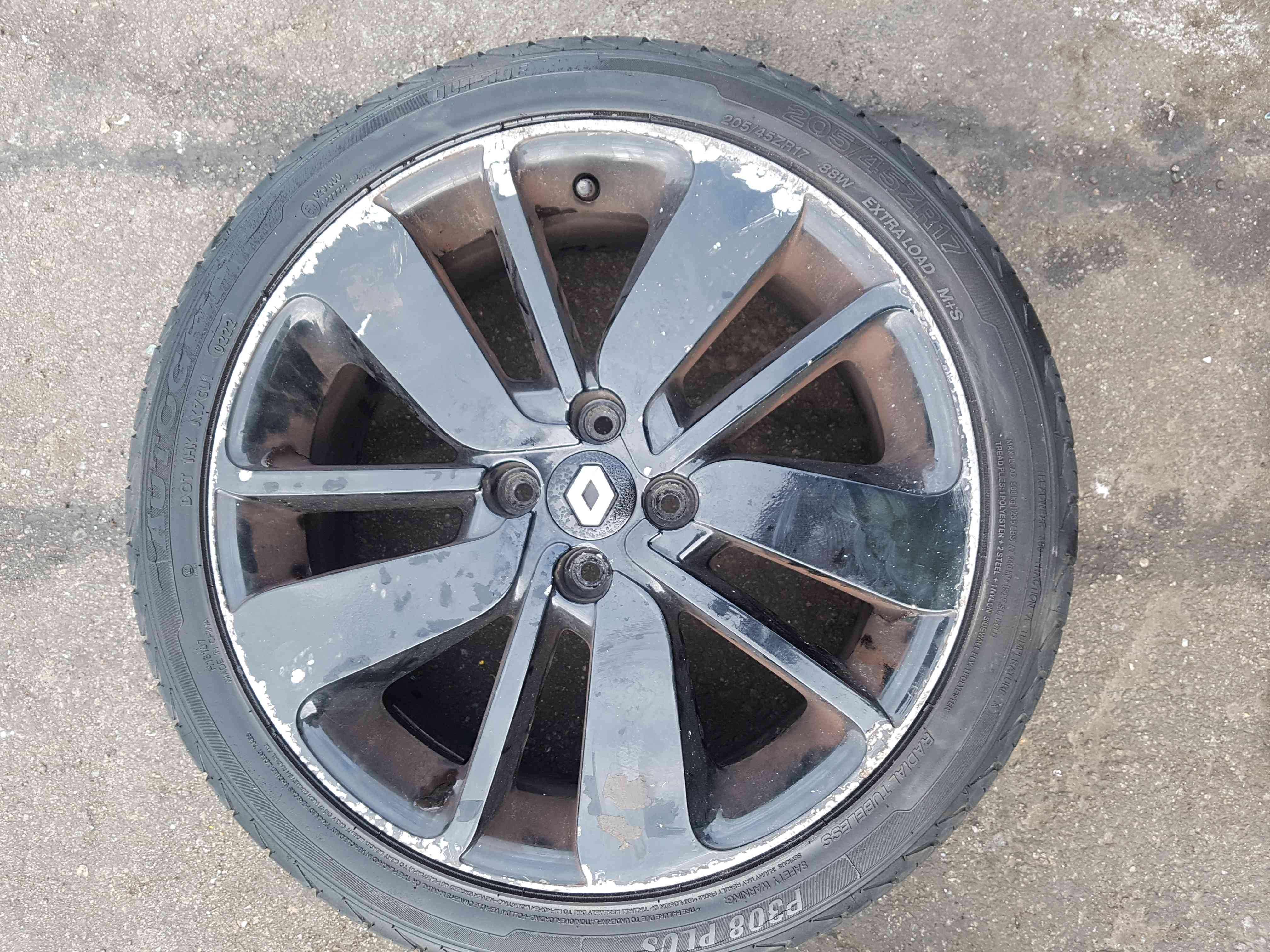 Thumb 6 Renault Clio MK4 2013-2018 Drenalic Alloy Wheel Black 3/5 17Inch