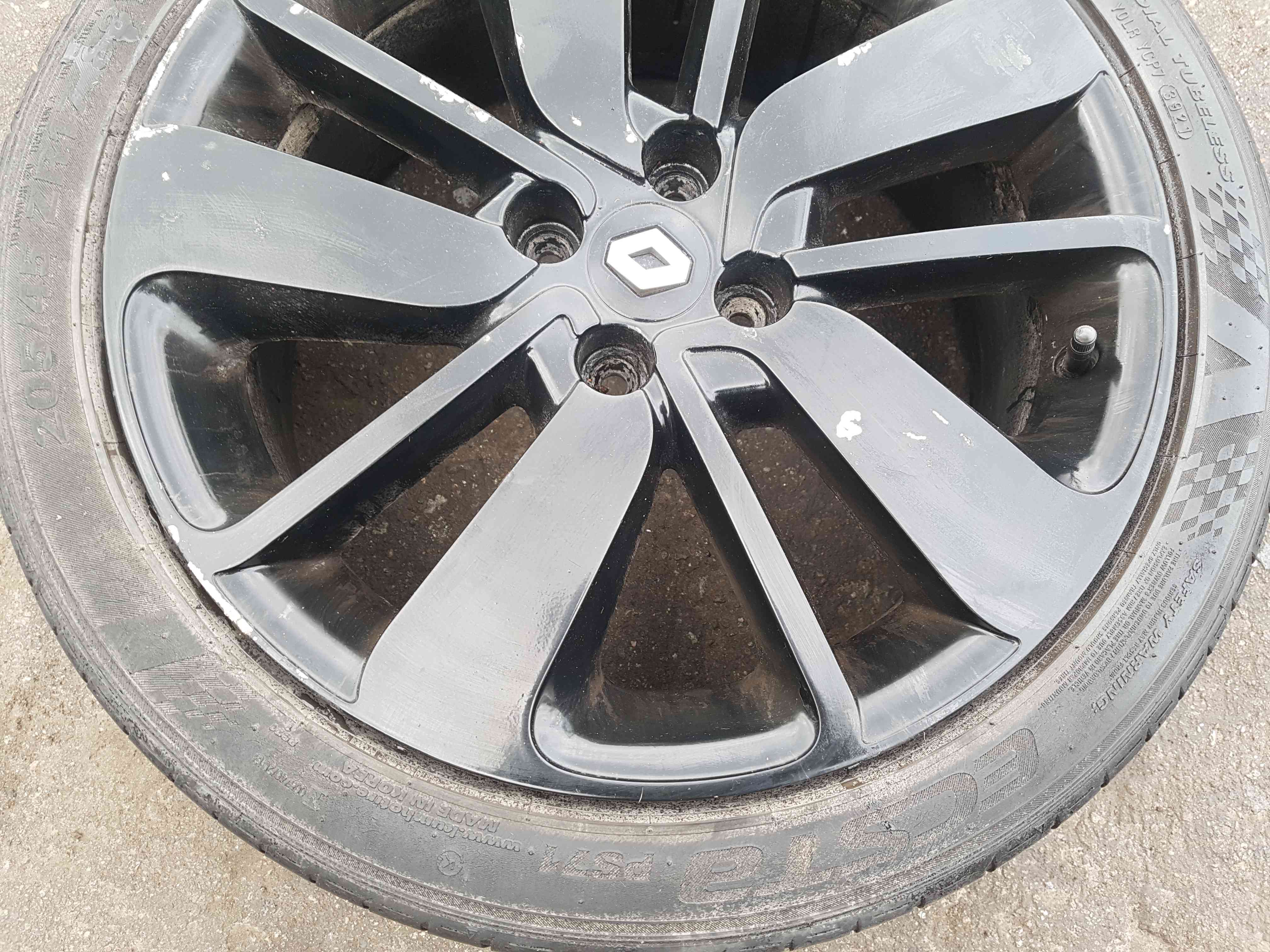 Thumb 2 Renault Clio MK4 2013-2018 Drenalic Alloy Wheel Black 3/5 17Inch Painted Black