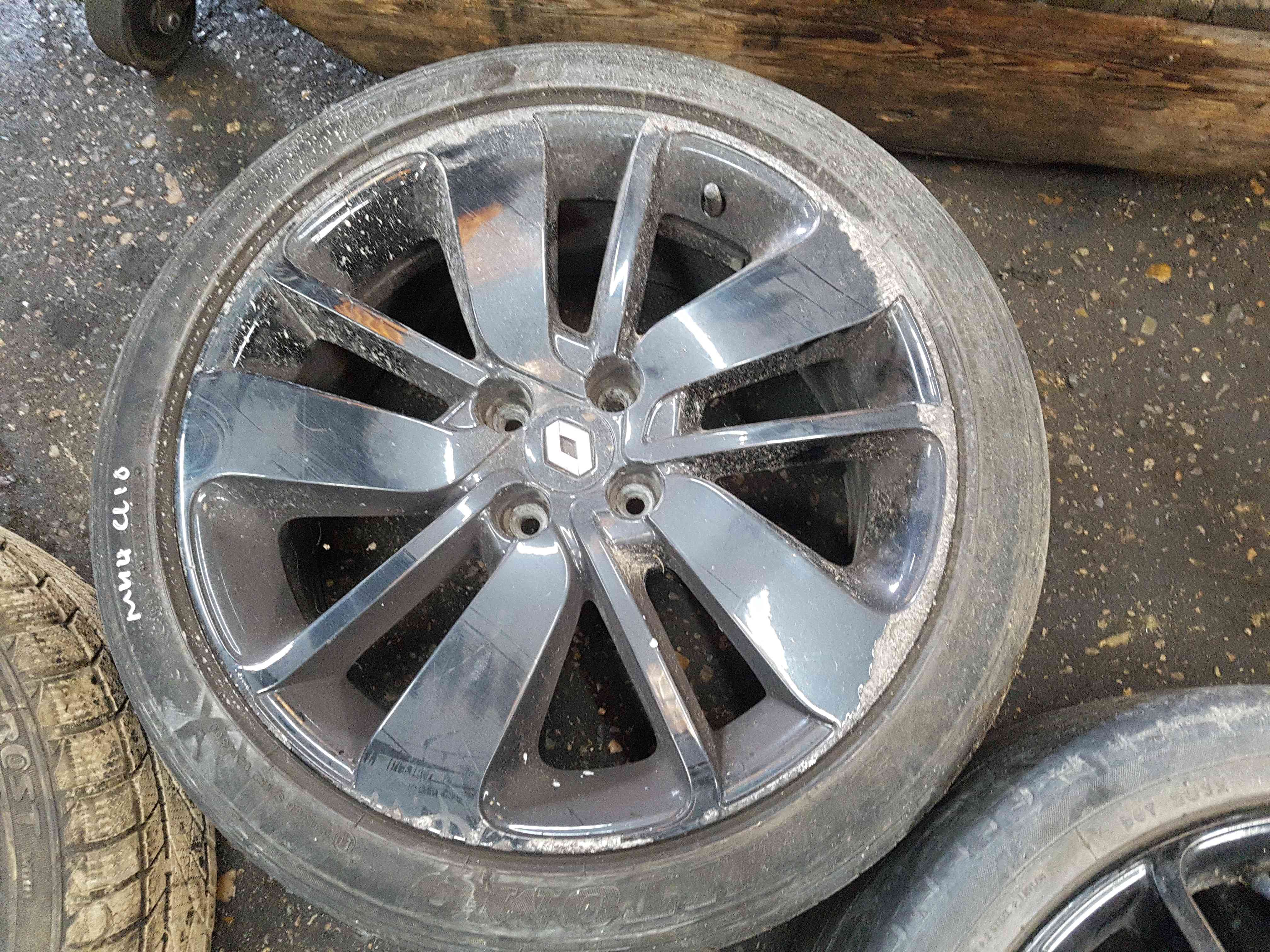 Thumb 7 Renault Clio MK4 2013-2018 Drenalic Alloy Wheels SET X4 Black 4/5