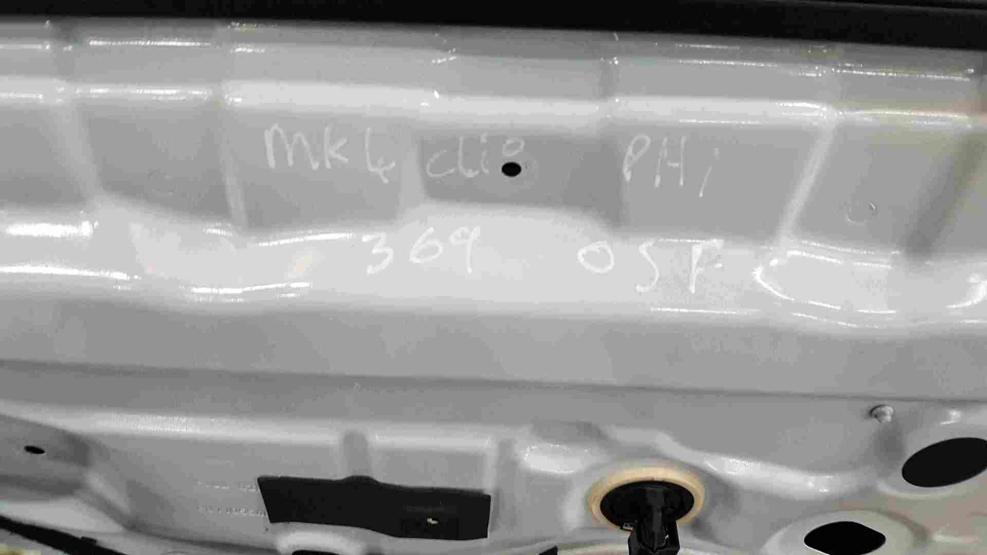 Thumb 2 Renault Clio MK4 2013-2018 Drivers OSF Front Door White OV369