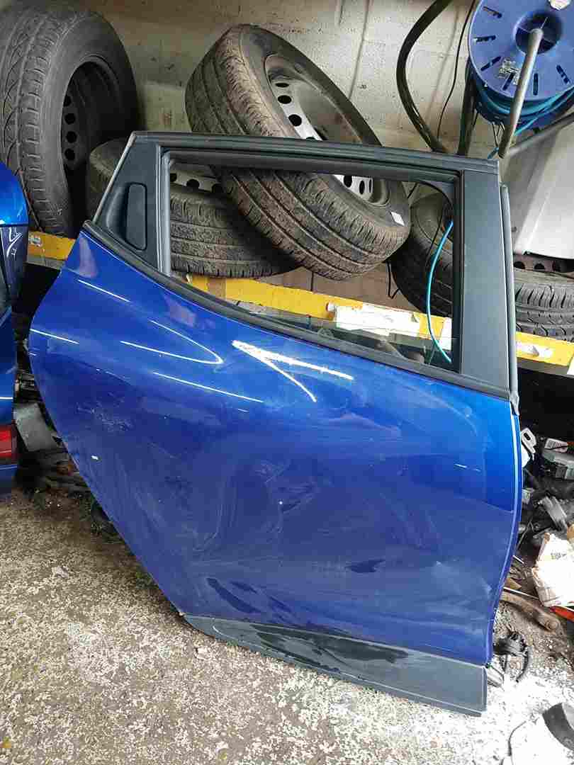 Renault Clio MK4 2013-2018 Drivers OSR Rear Door Blue Terqh